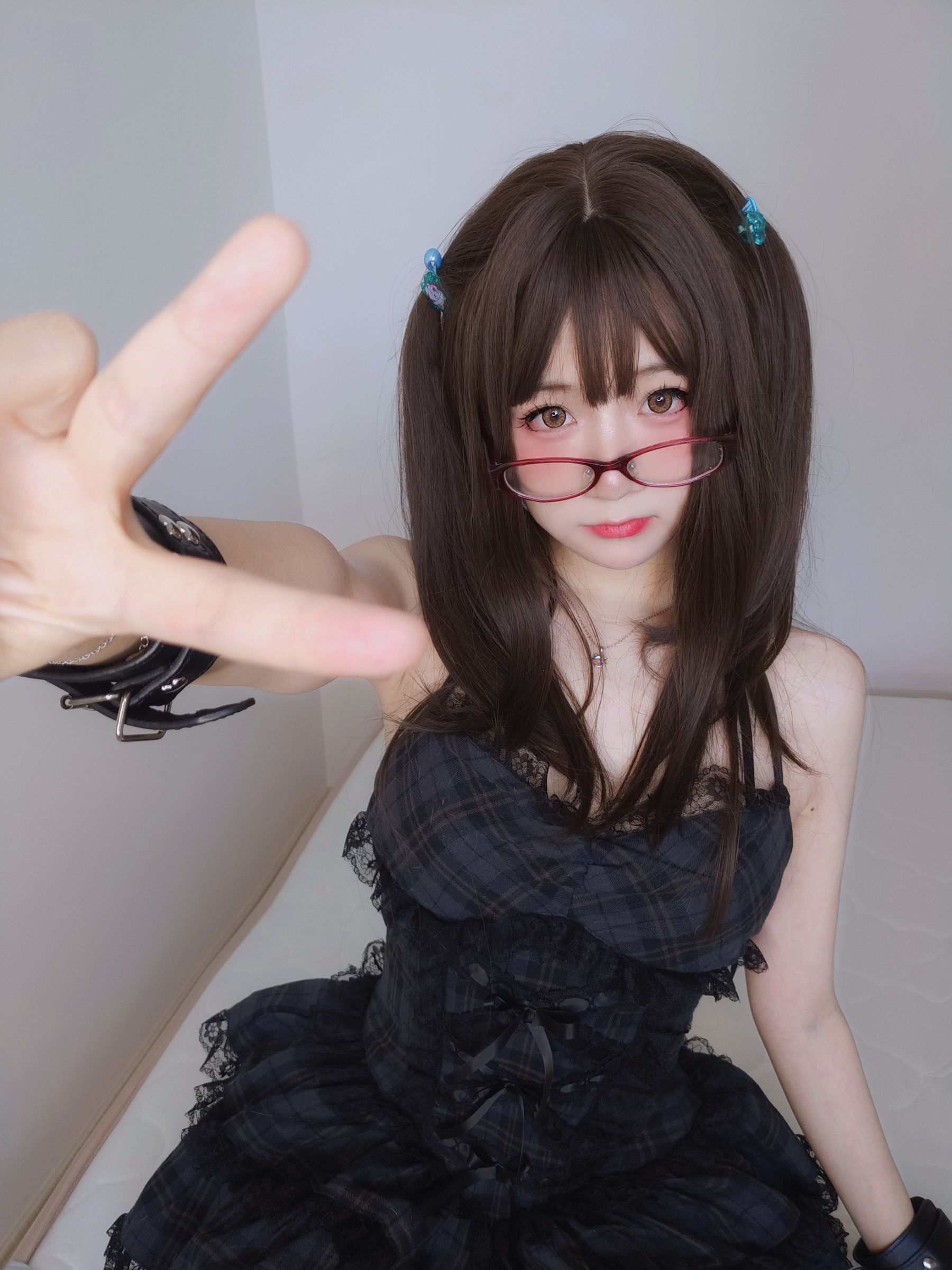 [网红COSER] 萌妹子Coser摇摇乐yoyo - 黑裙