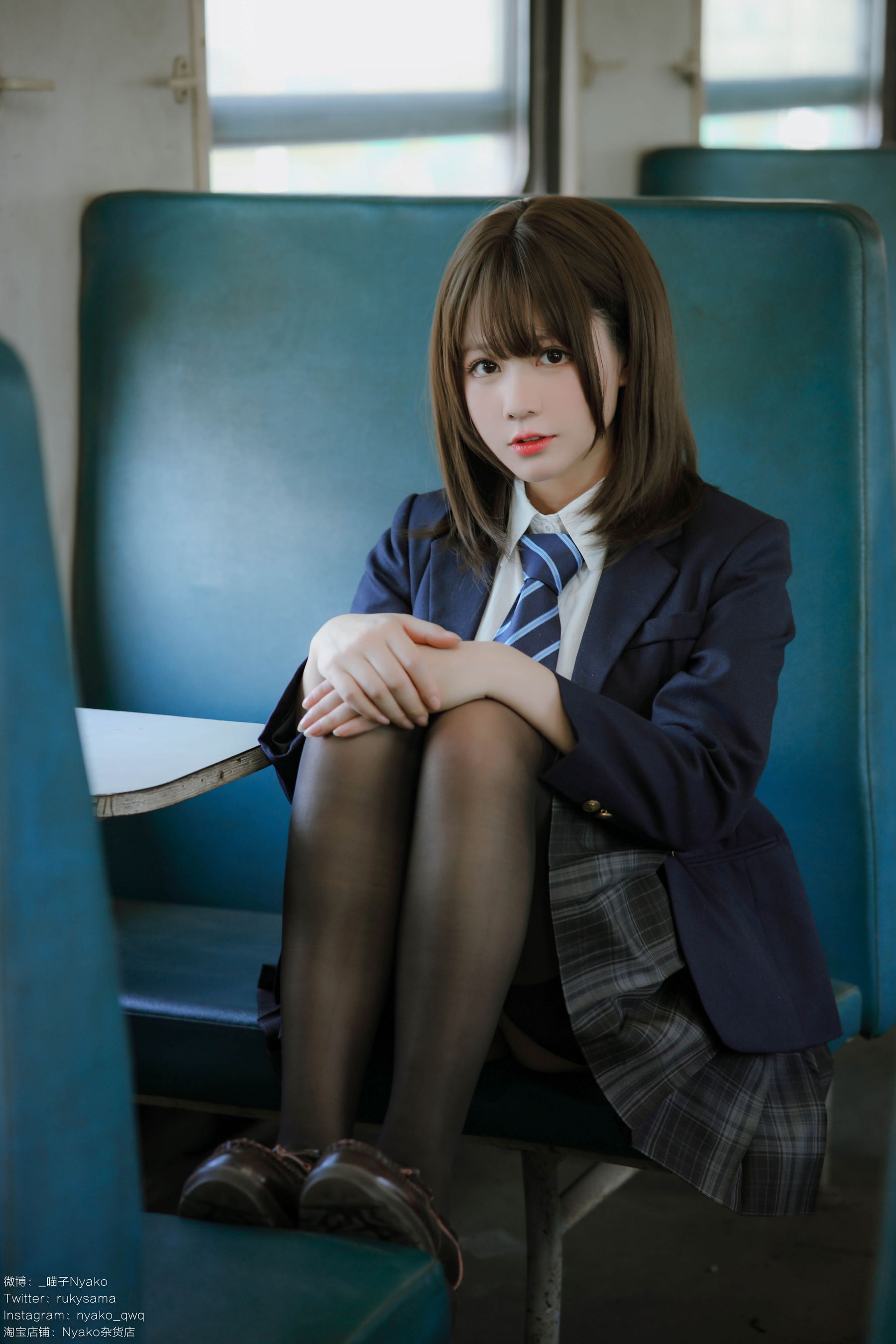 [网红COSER] 萌妹子Nyako喵子 - 火车JK