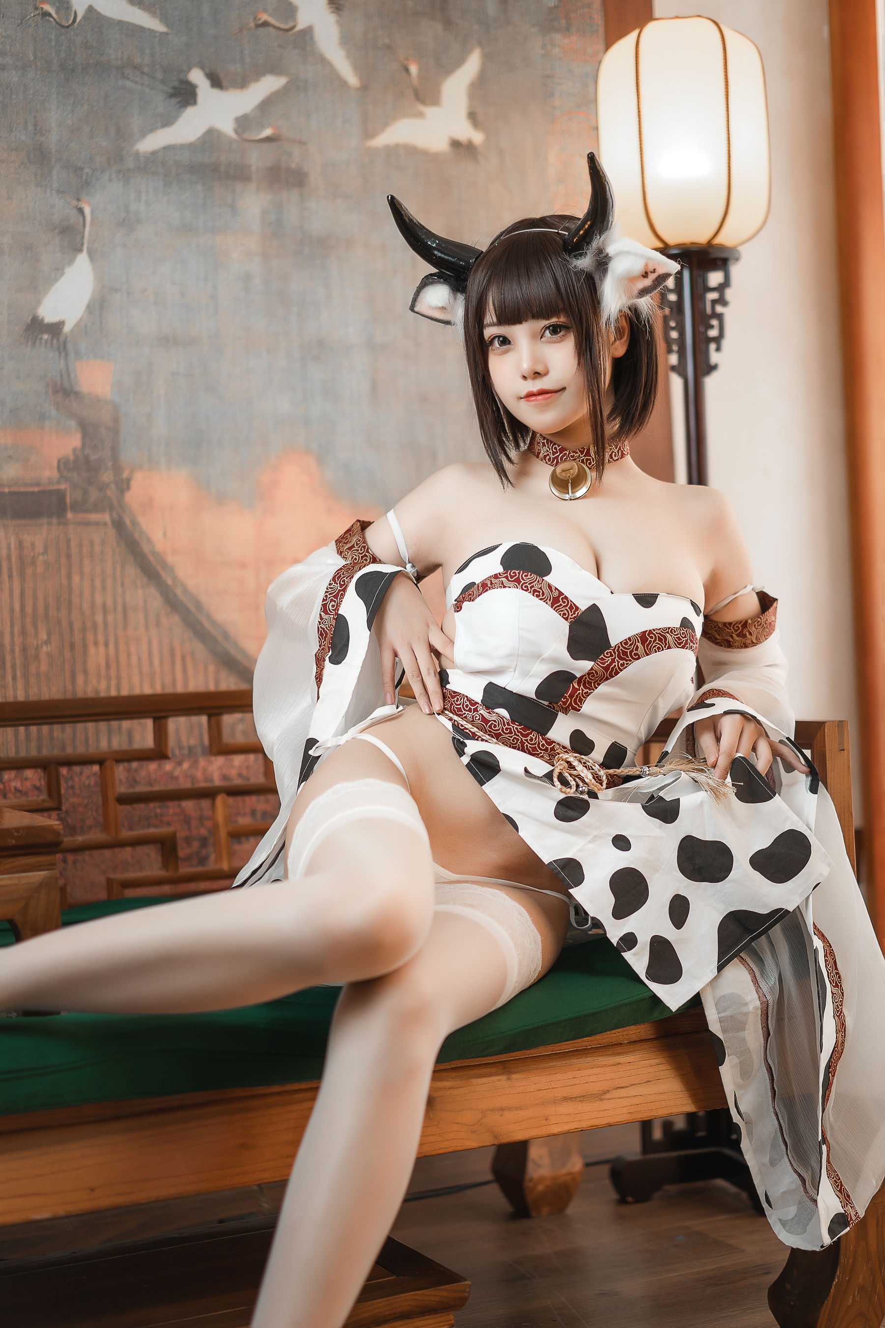 [网红COSER] 萌系小姐姐蜜汁猫裘 - 奶牛