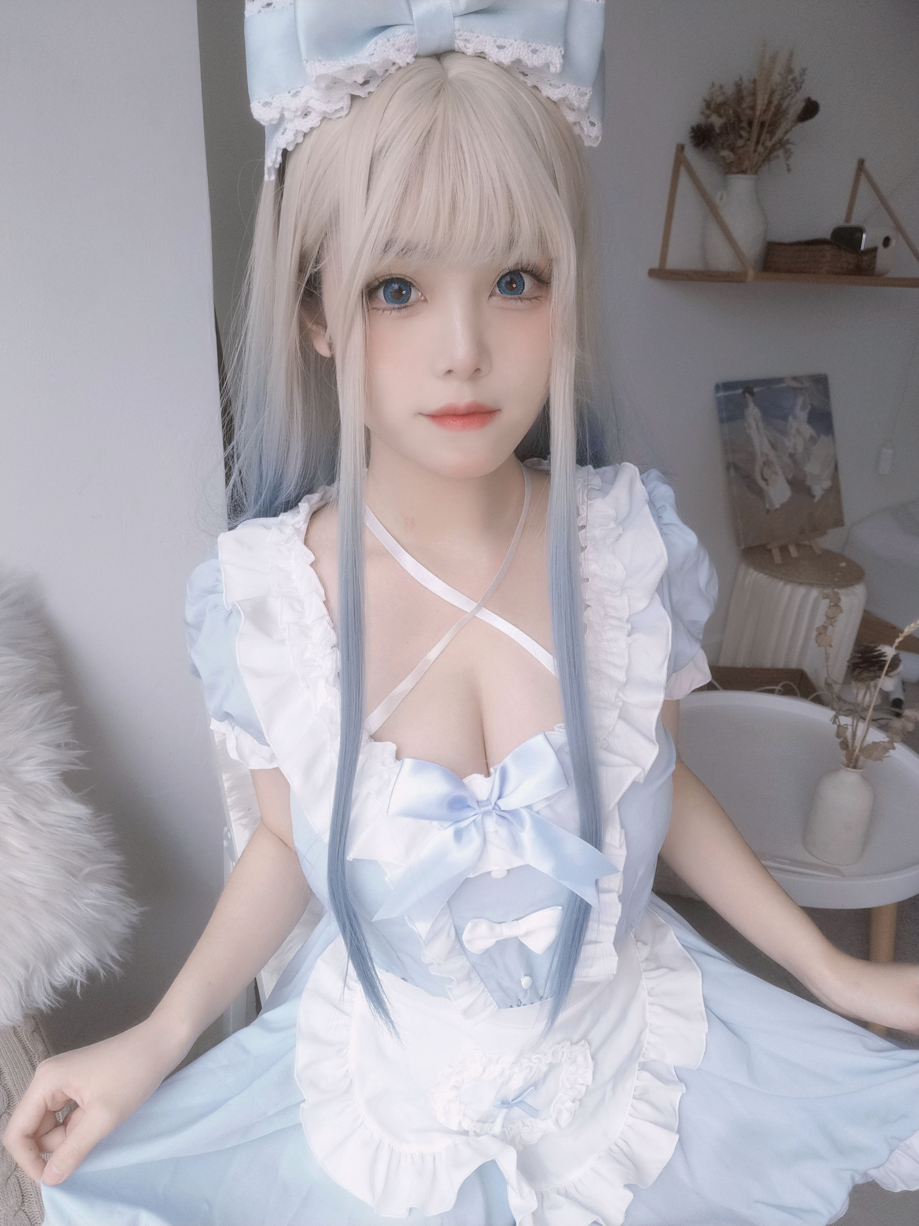 [网红COSER] 萌系小姐姐蜜汁猫裘 - 蓝女仆