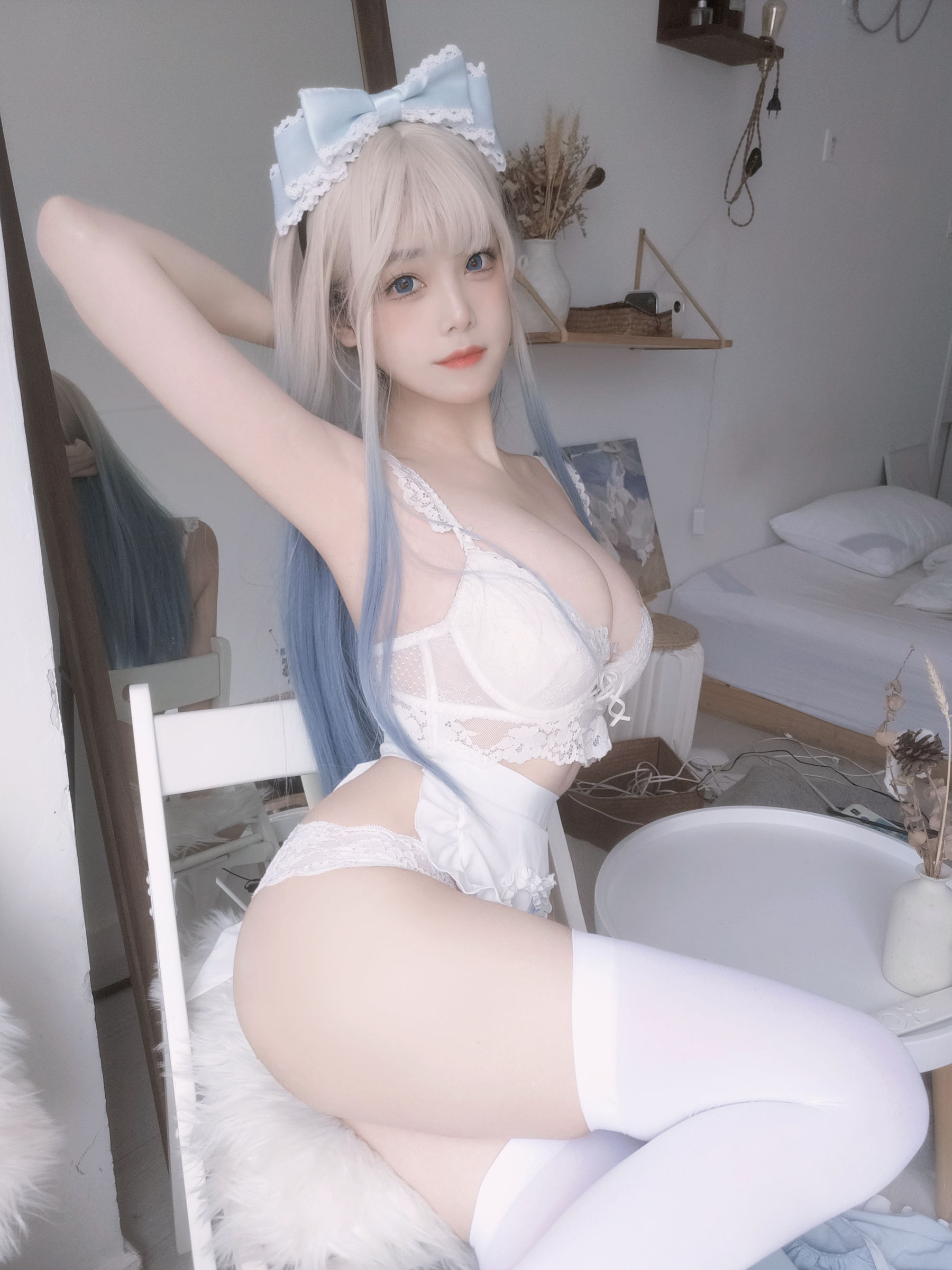 [网红COSER] 萌系小姐姐蜜汁猫裘 - 蓝女仆
