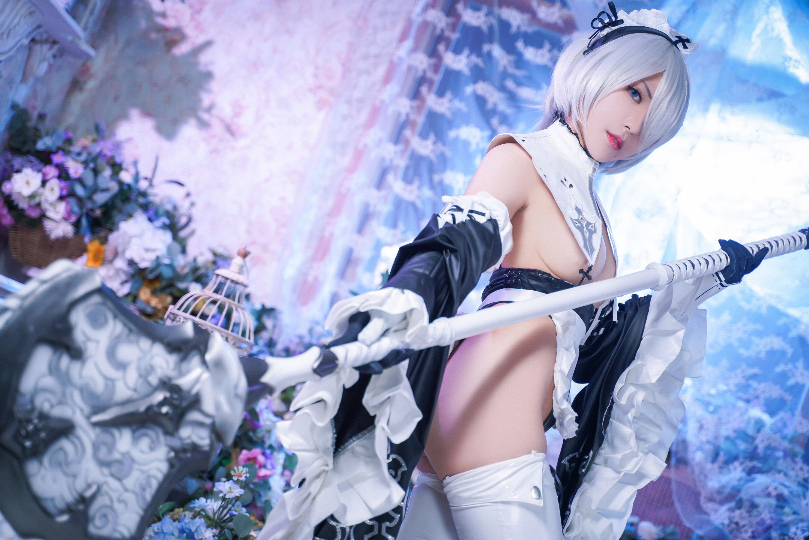 [网红COSER] 虎森森 - 2B女仆