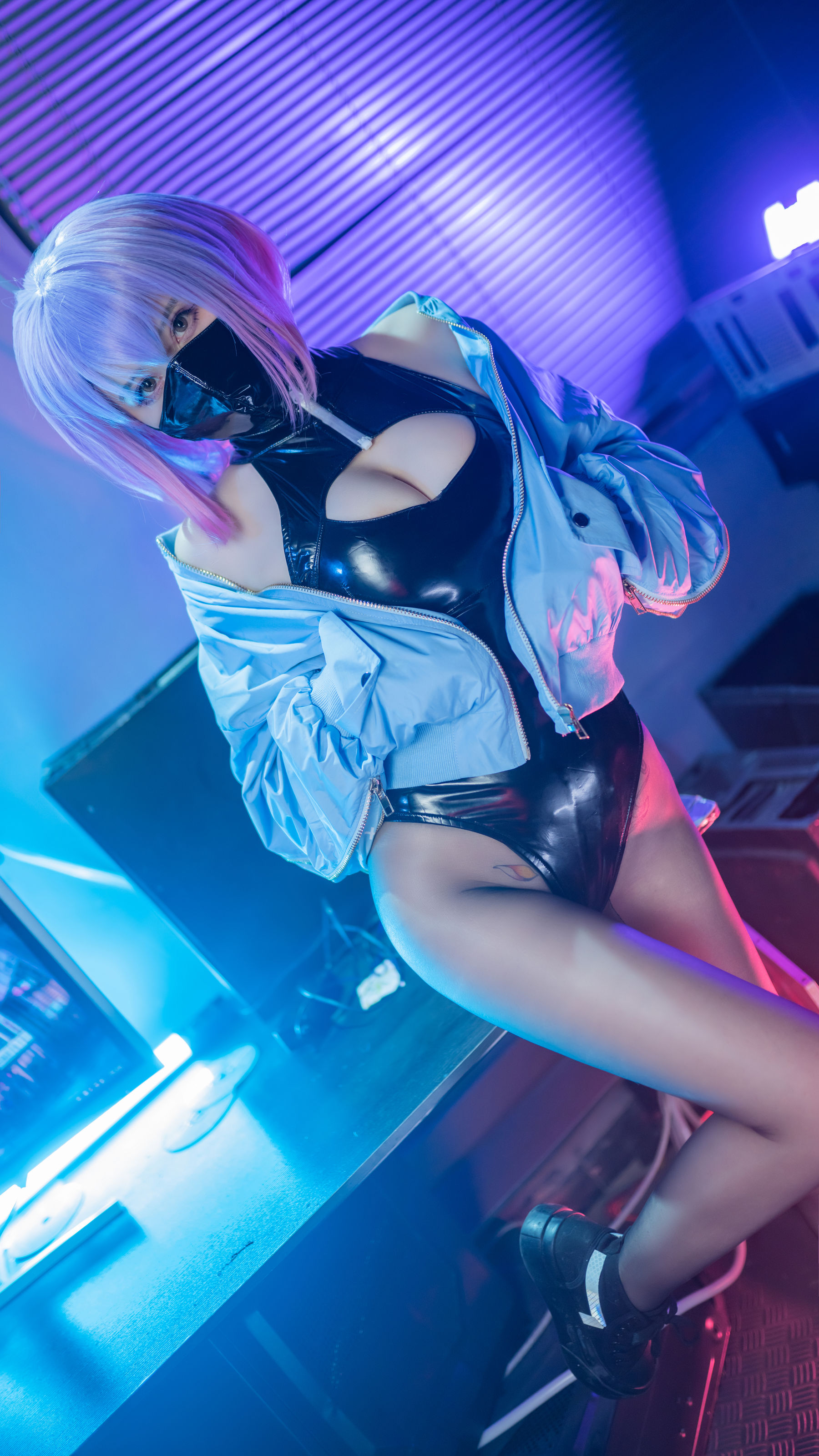 [网红COSER] 蜜蜜子Kimmie - Luna胶衣