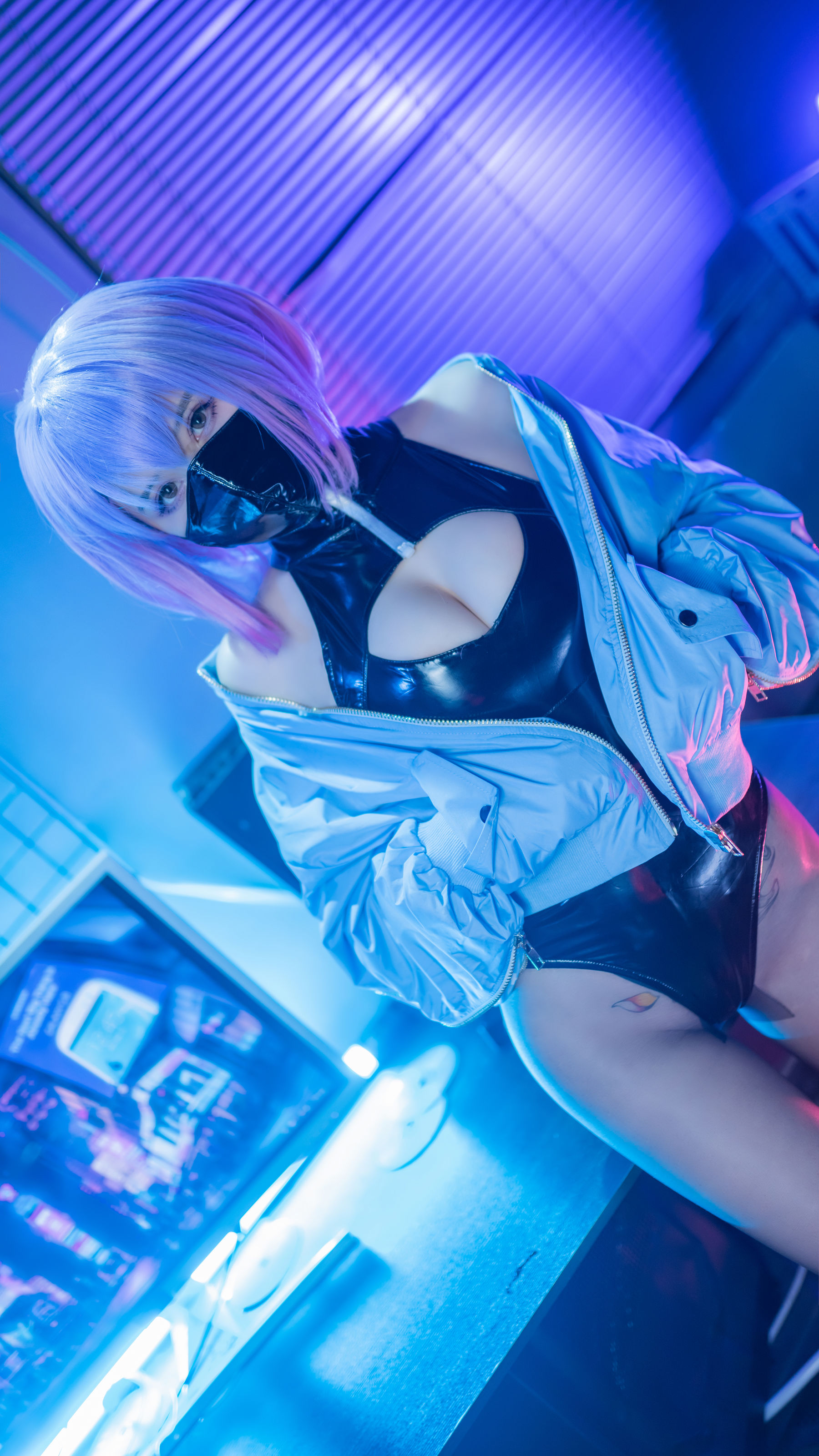 [网红COSER] 蜜蜜子Kimmie - Luna胶衣
