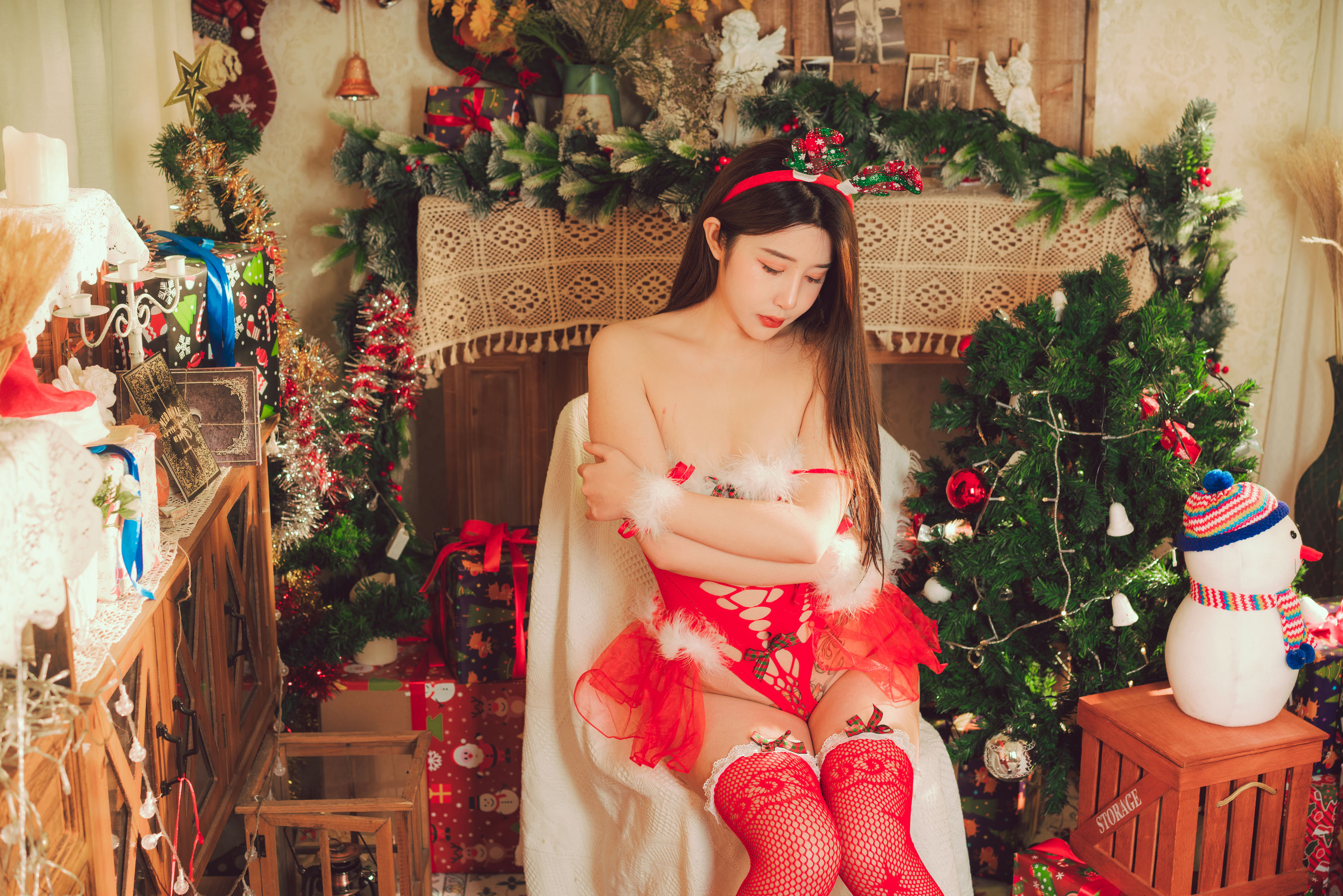 [网红COSER] 蜜蜜子Kimmie - 圣诞