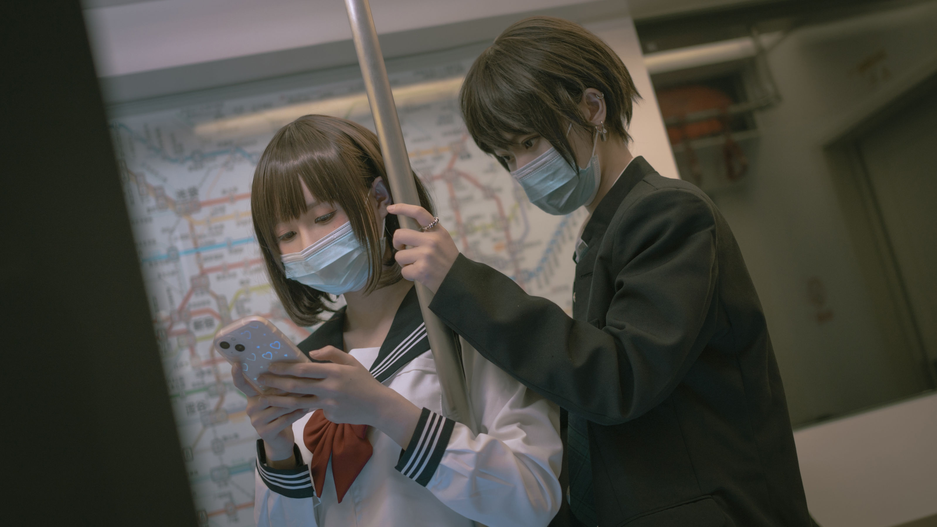 [网红COSER] 西园寺南歌写真 - 电车物语