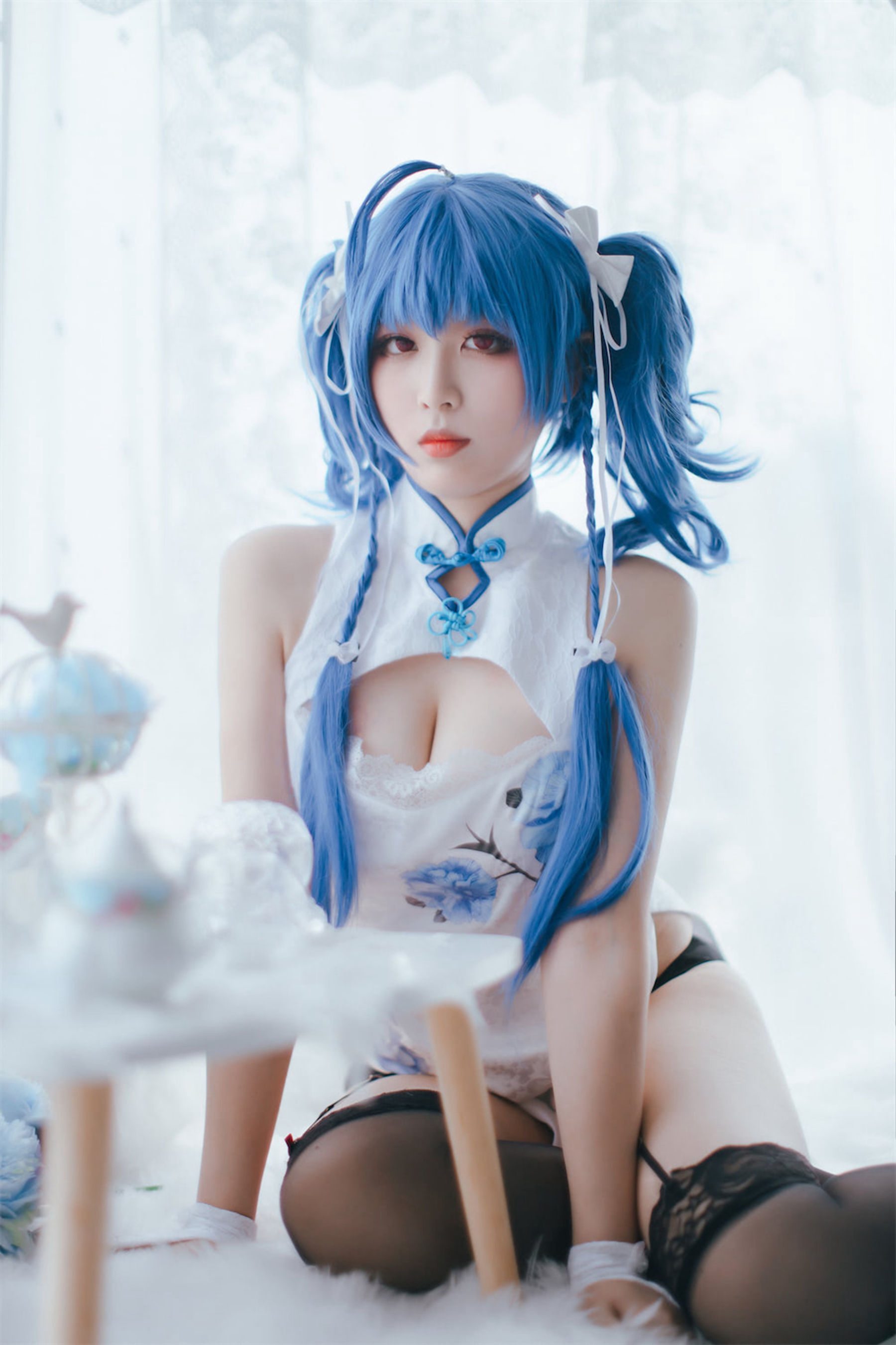 [网红COSER] 轩萧学姐 - 圣路易斯旗袍