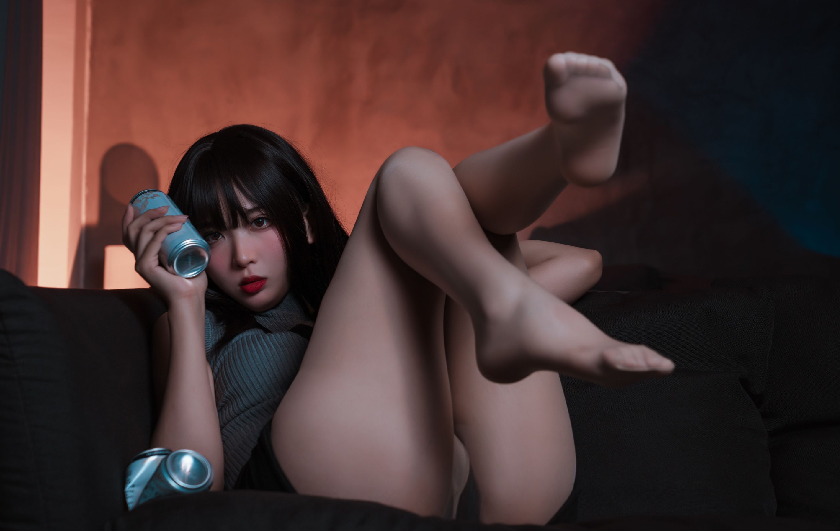 [网红COSER] 轩萧学姐 - 微醺喝醉了OL