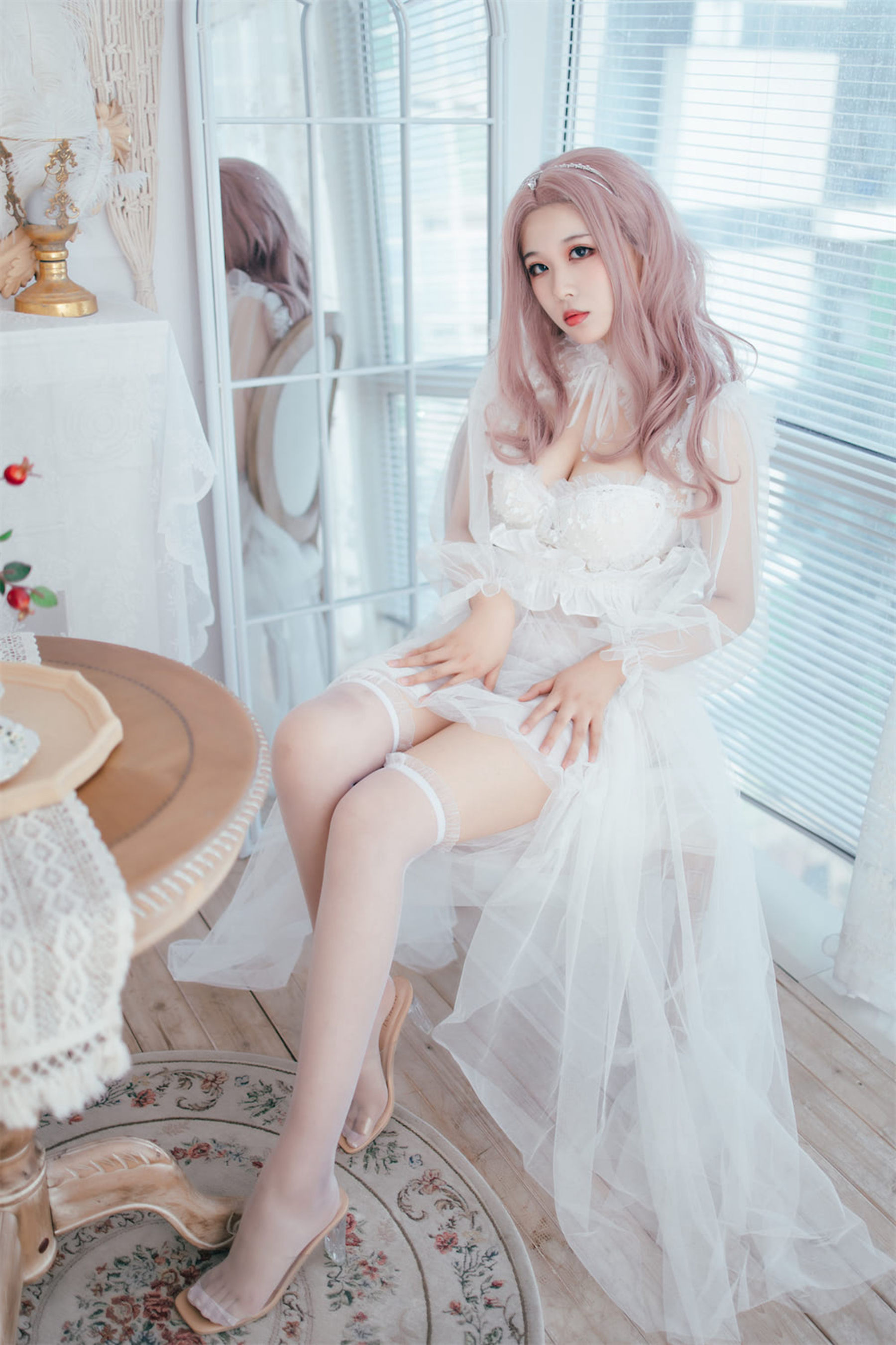 [网红COSER] 轩萧学姐 - 花嫁
