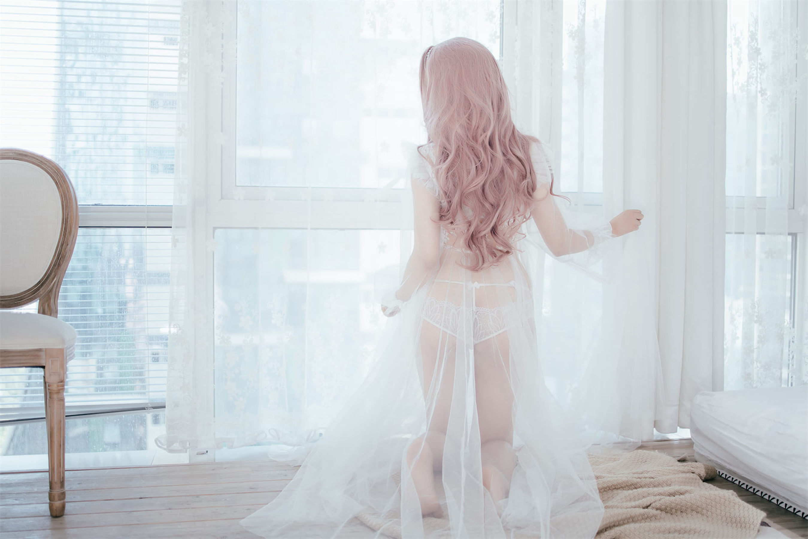 [网红COSER] 轩萧学姐 - 花嫁