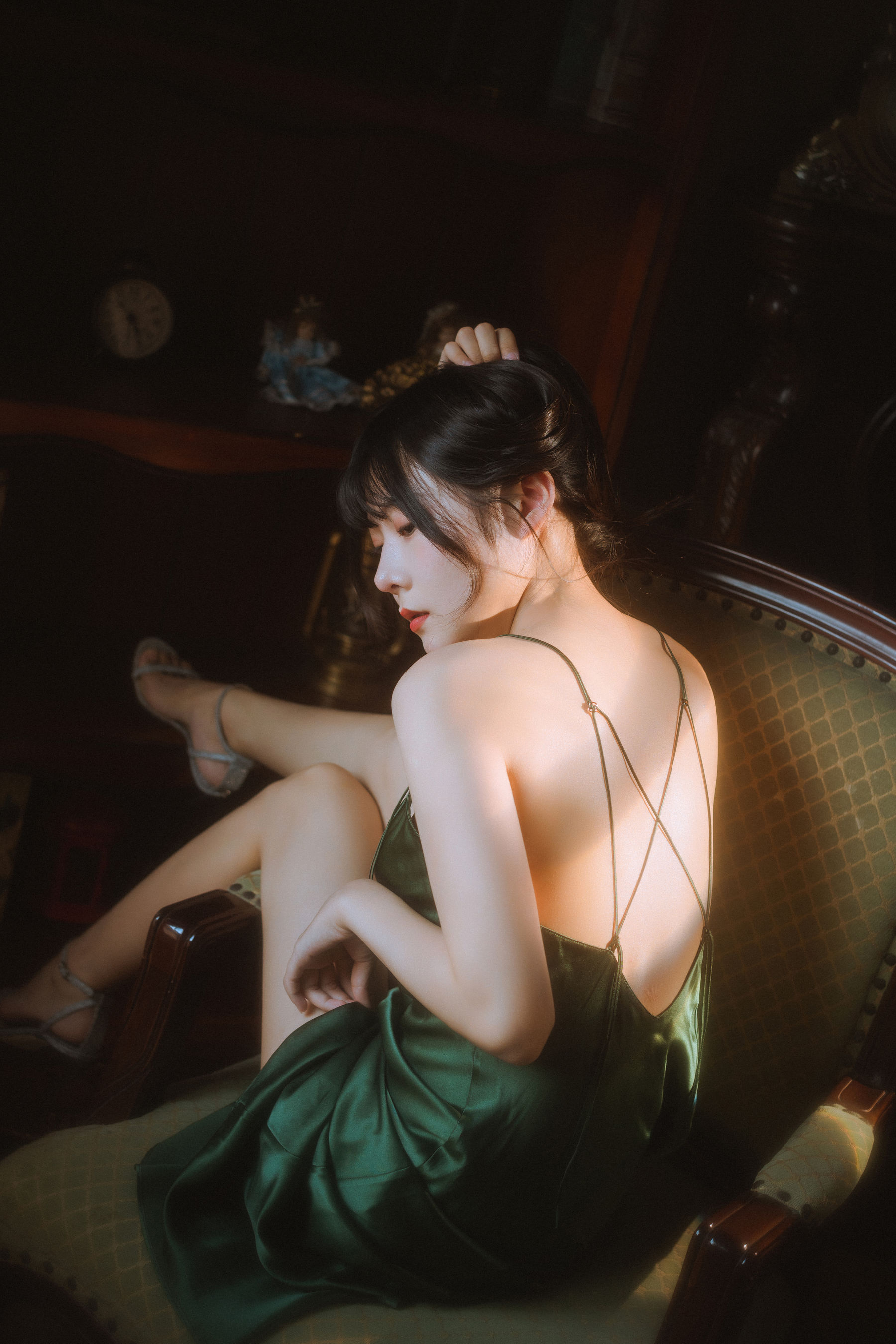 [网红COSER] 香草喵露露写真 - 杨枝甘露 绿色连衣裙