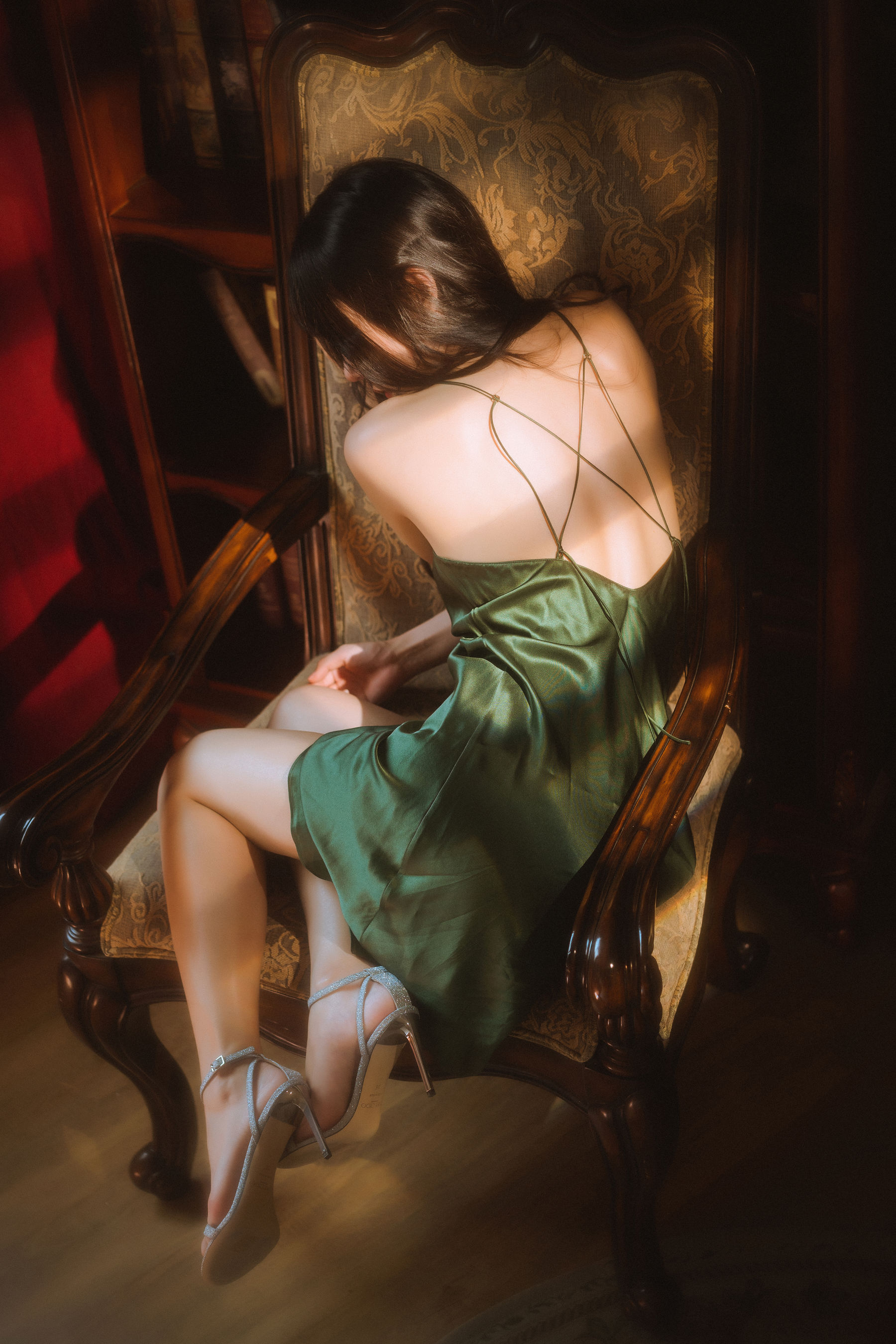 [网红COSER] 香草喵露露写真 - 杨枝甘露 绿色连衣裙