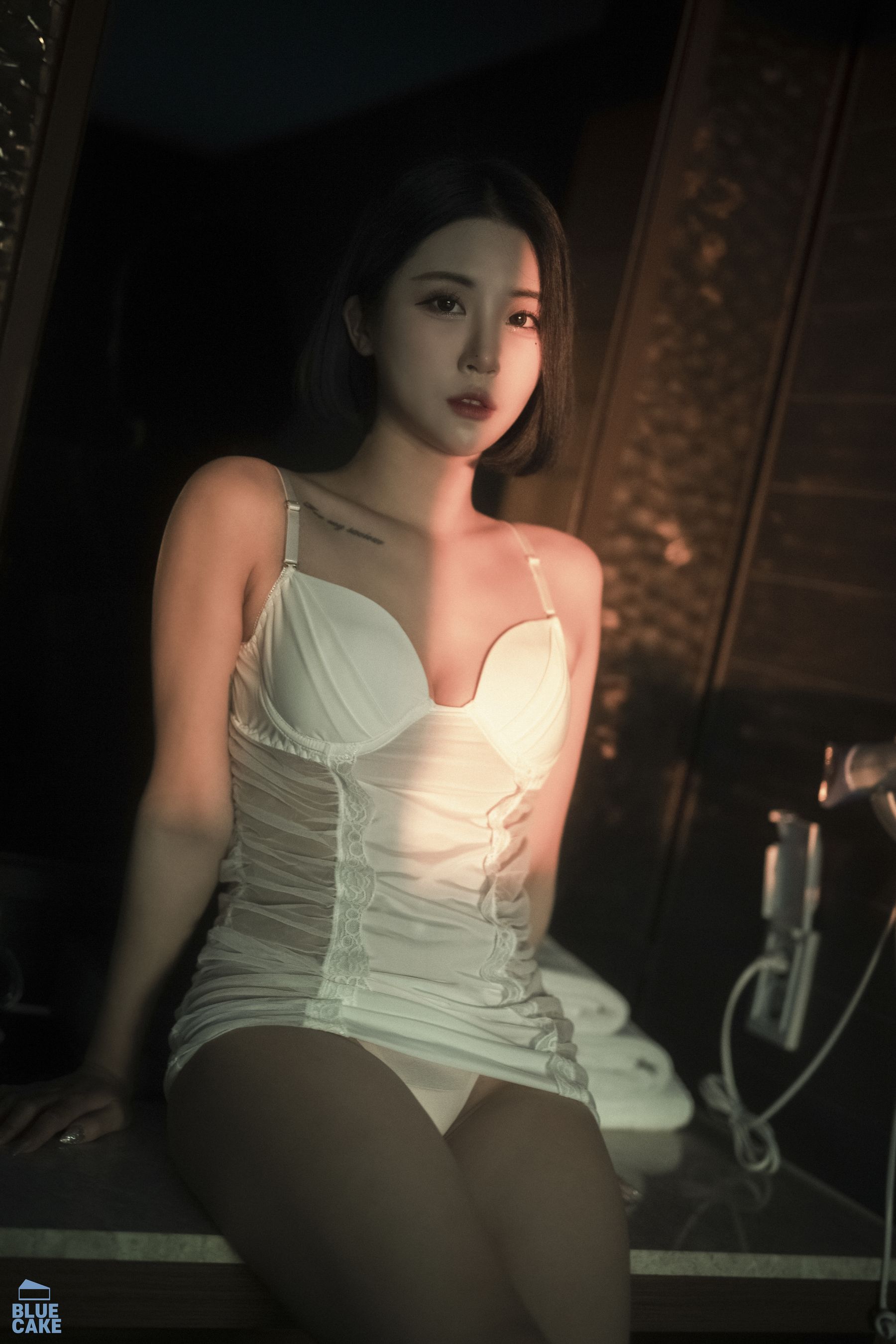 [BLUECAKE]  Bomi - Secret