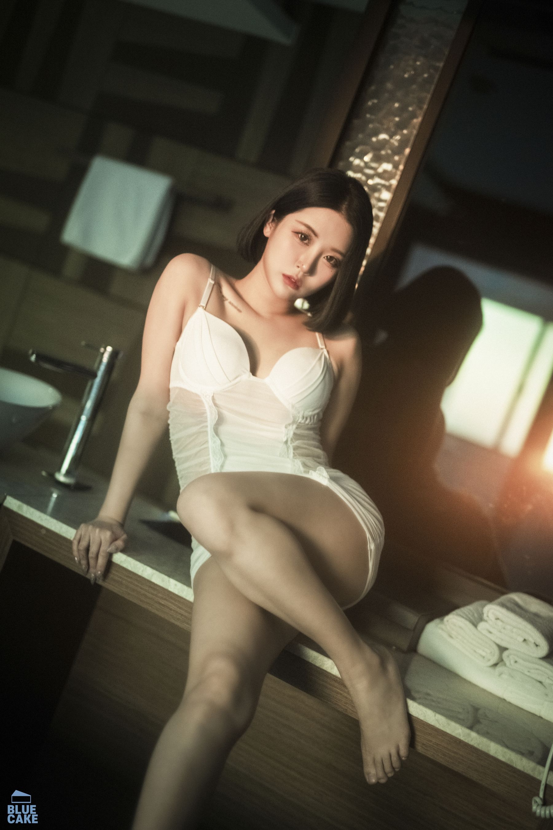 [BLUECAKE]  Bomi - Secret