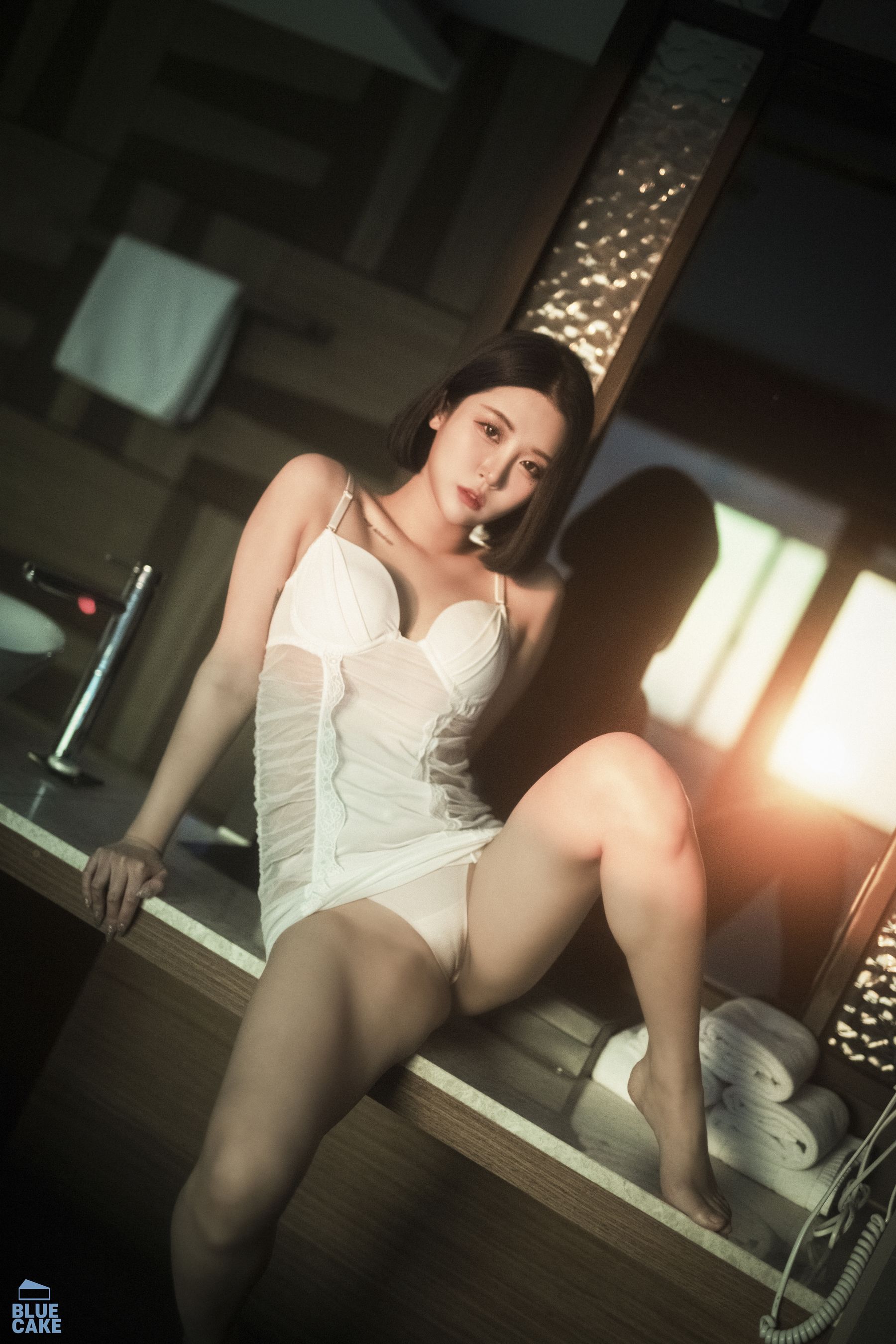 [BLUECAKE]  Bomi - Secret