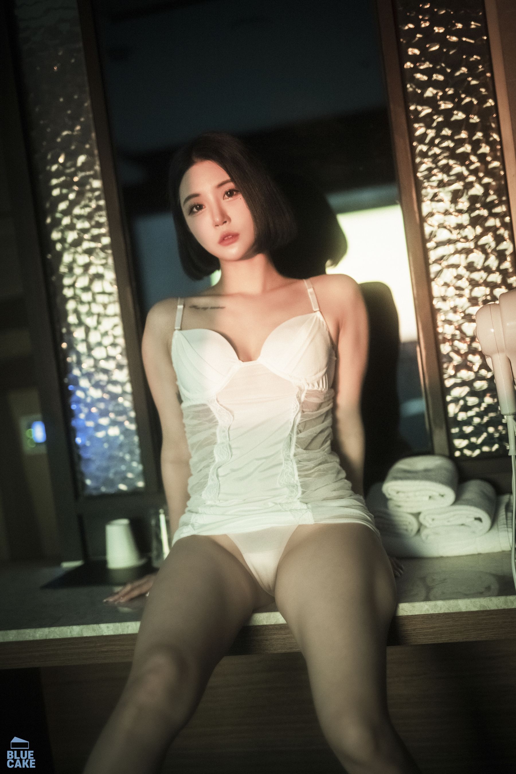 [BLUECAKE]  Bomi - Secret