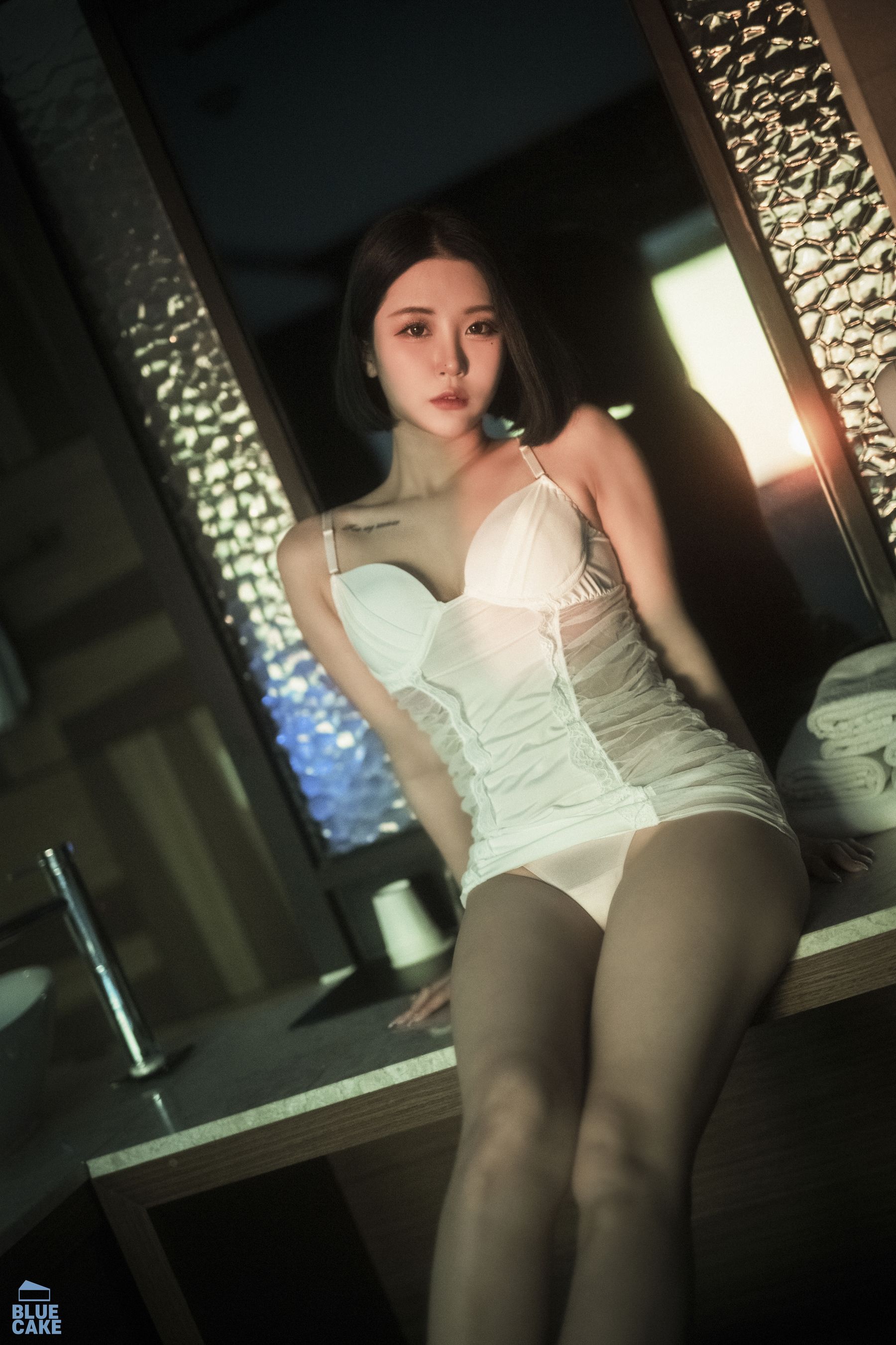 [BLUECAKE]  Bomi - Secret