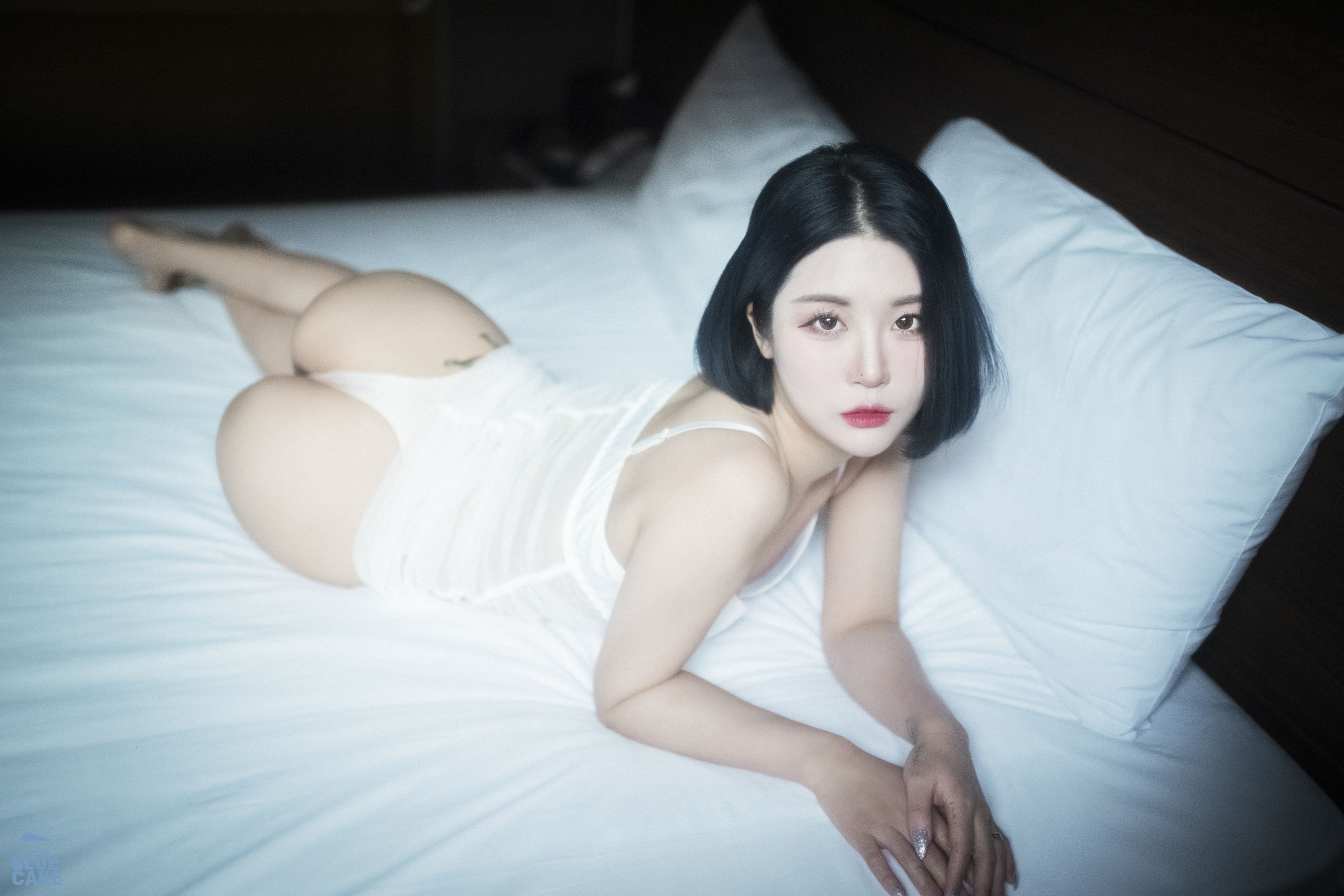 [BLUECAKE]  Bomi - Secret