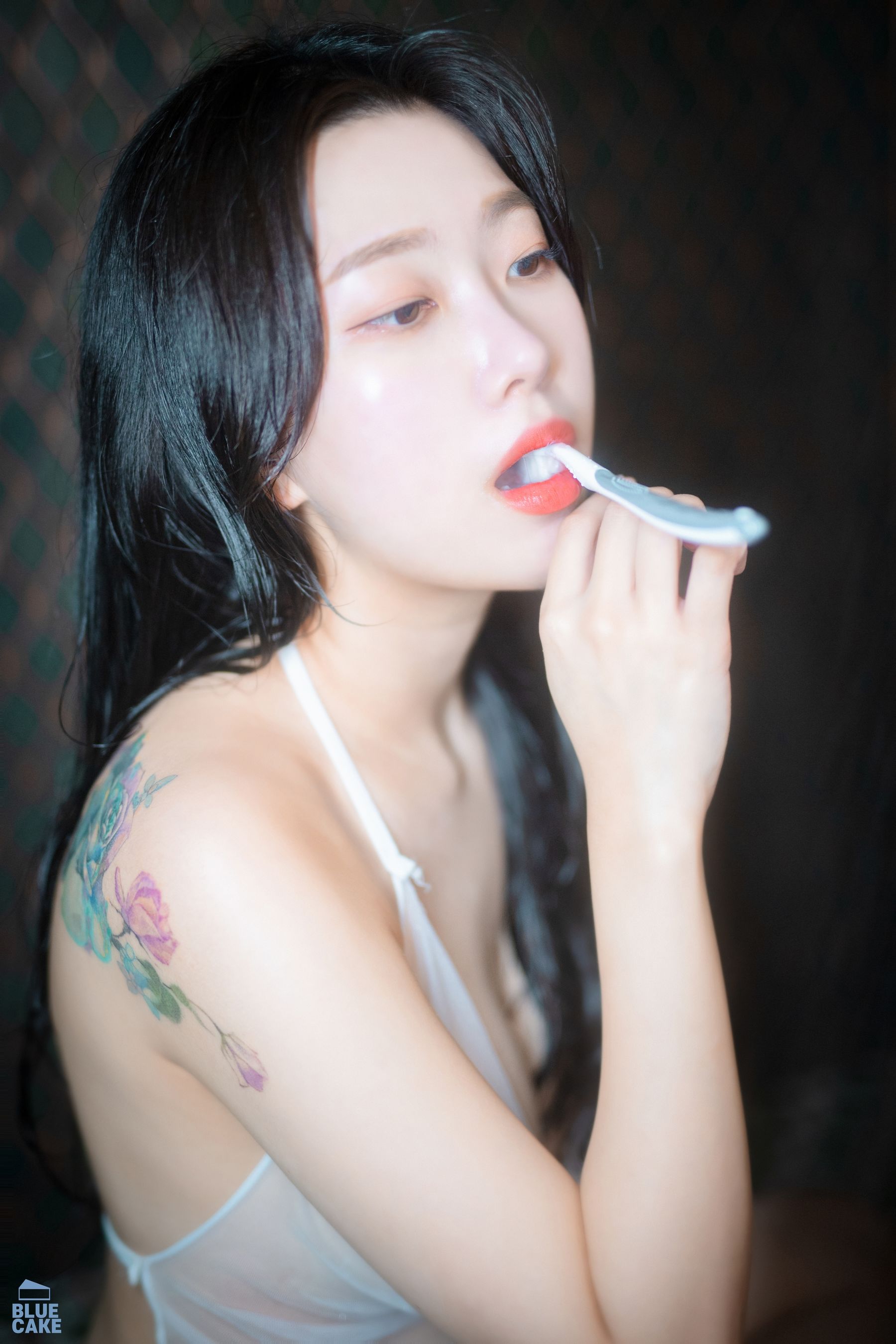 [BLUECAKE]  Shaany - Wet