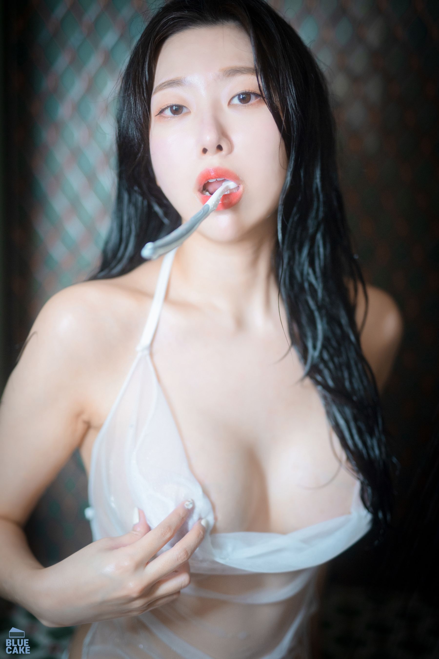 [BLUECAKE]  Shaany - Wet