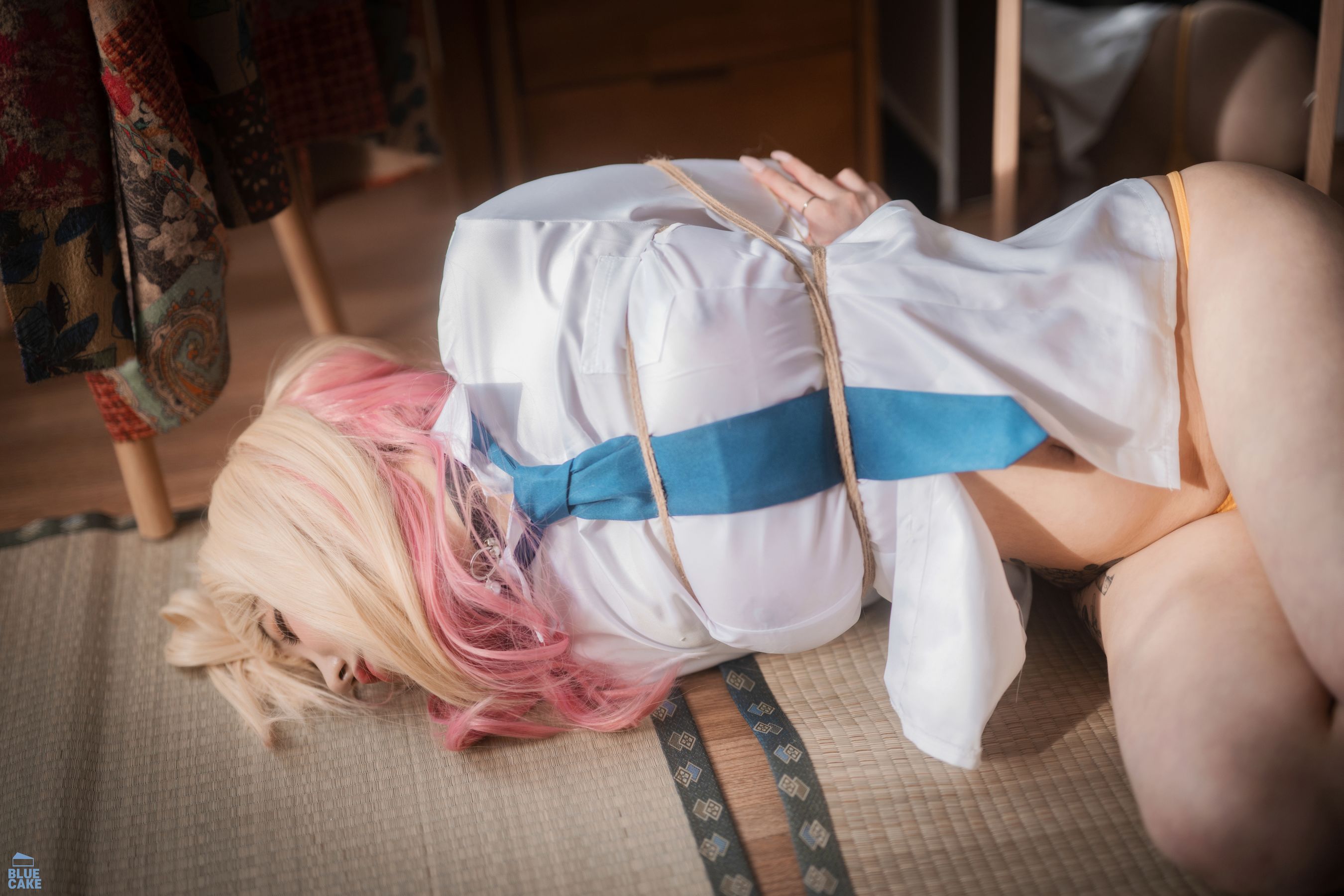 [BLUECAKE]  YeEun - Marin Kitagawa WHITE ver