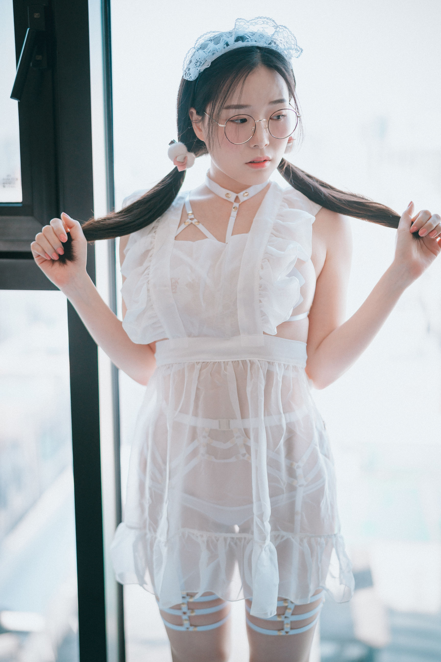 [DJAWA]  PIA - Sheer Chiffon Apron