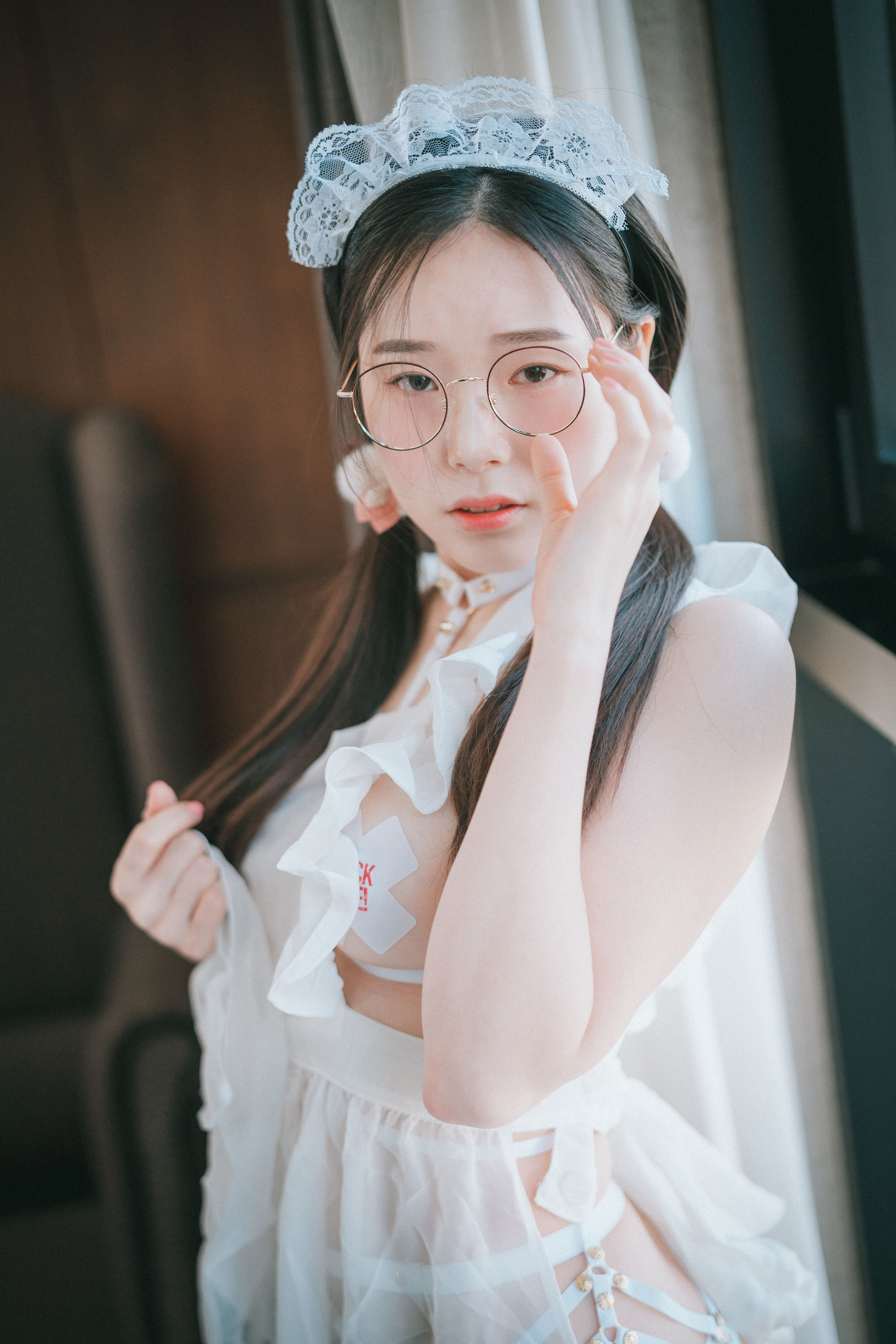 [DJAWA]  PIA - Sheer Chiffon Apron