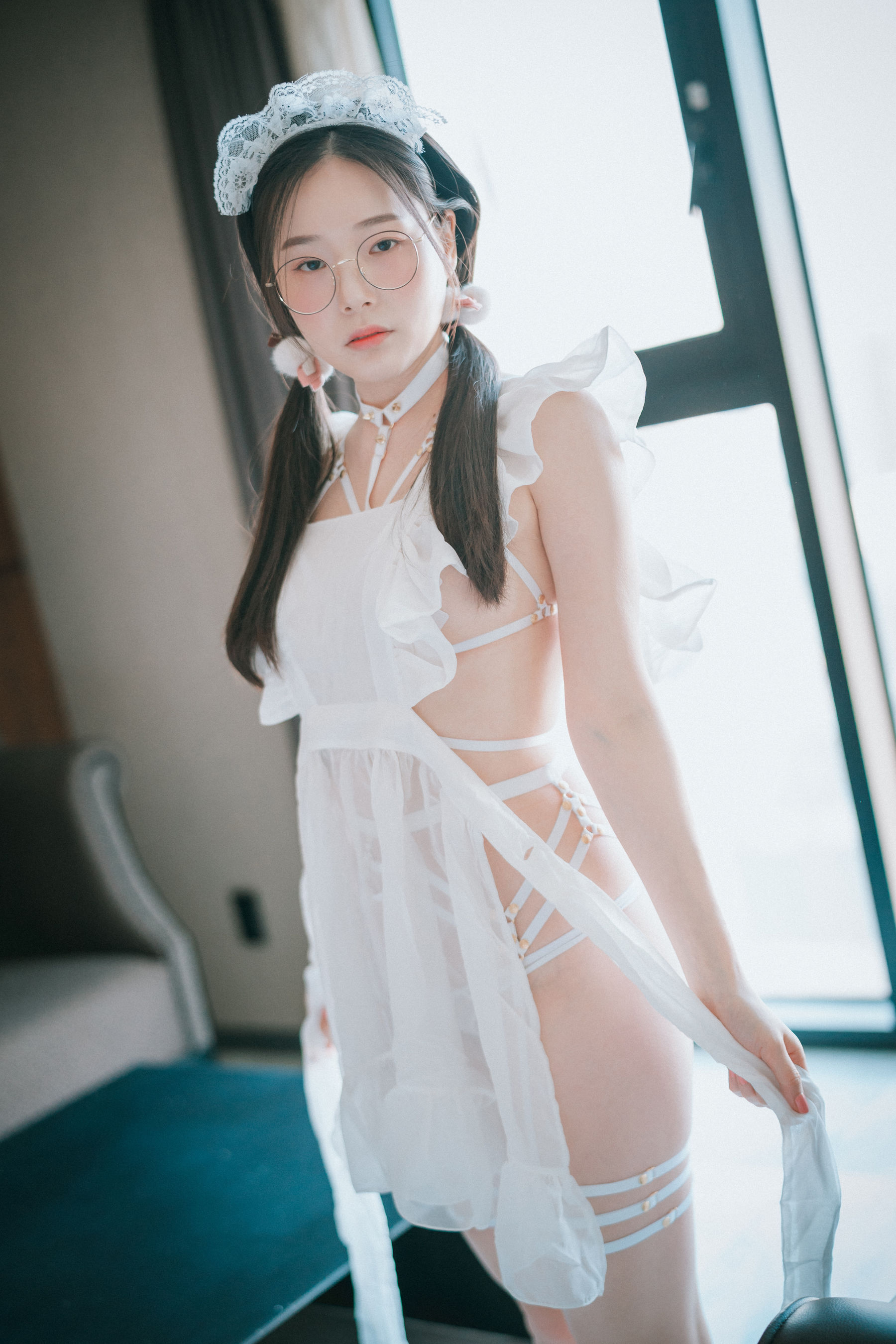 [DJAWA]  PIA - Sheer Chiffon Apron