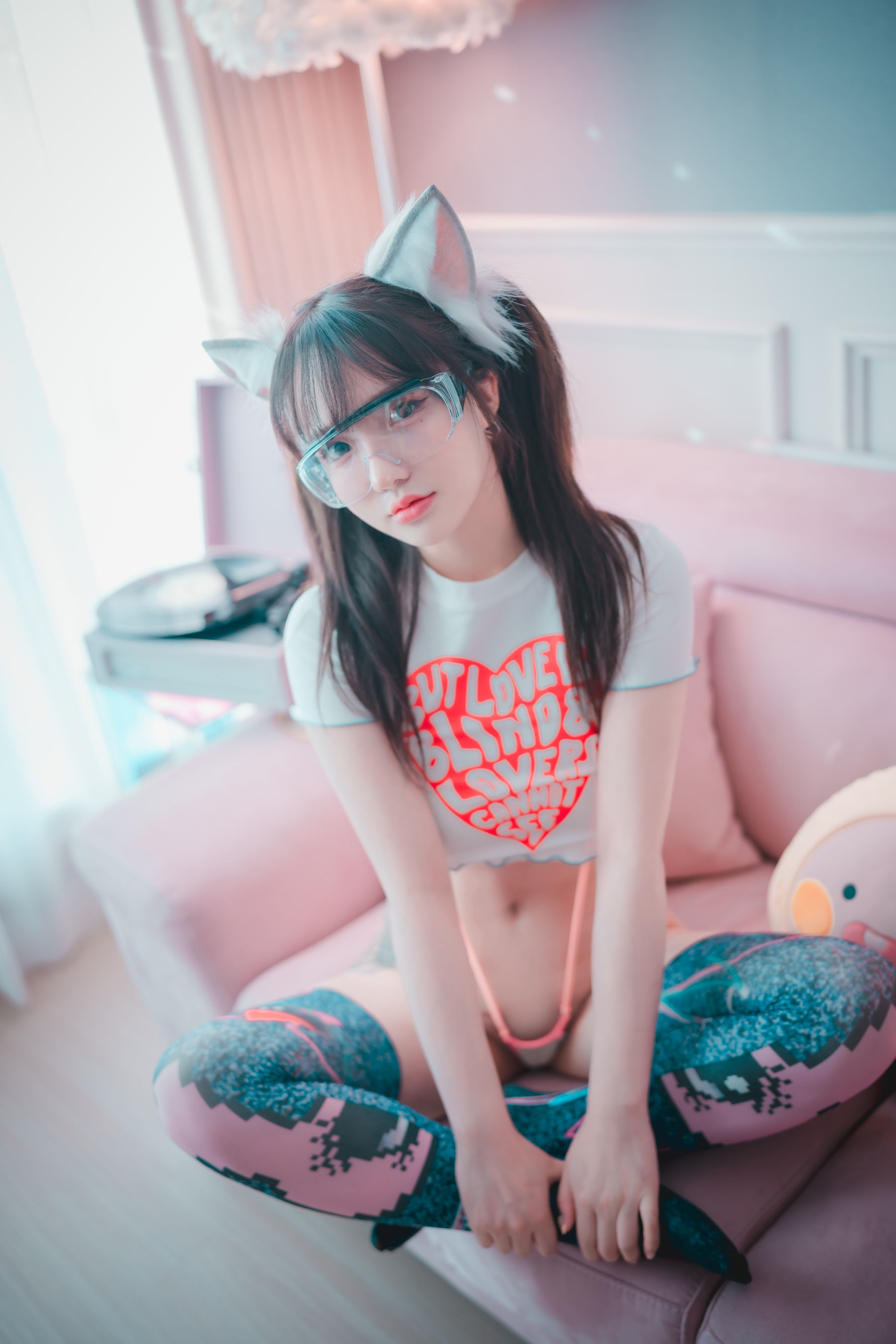 [DJAWA]  Yeeun - Retro Gaming Girl
