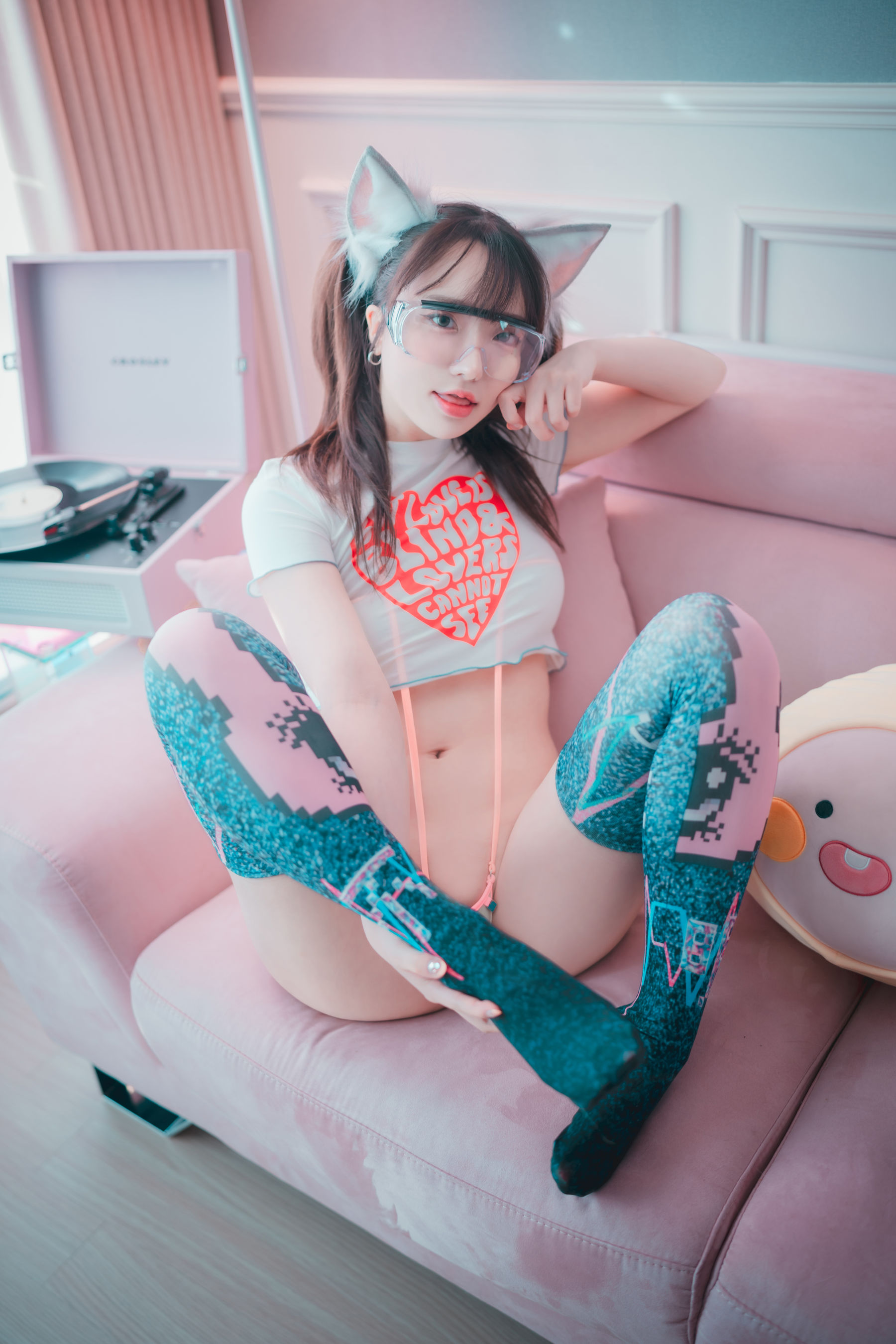 [DJAWA]  Yeeun - Retro Gaming Girl