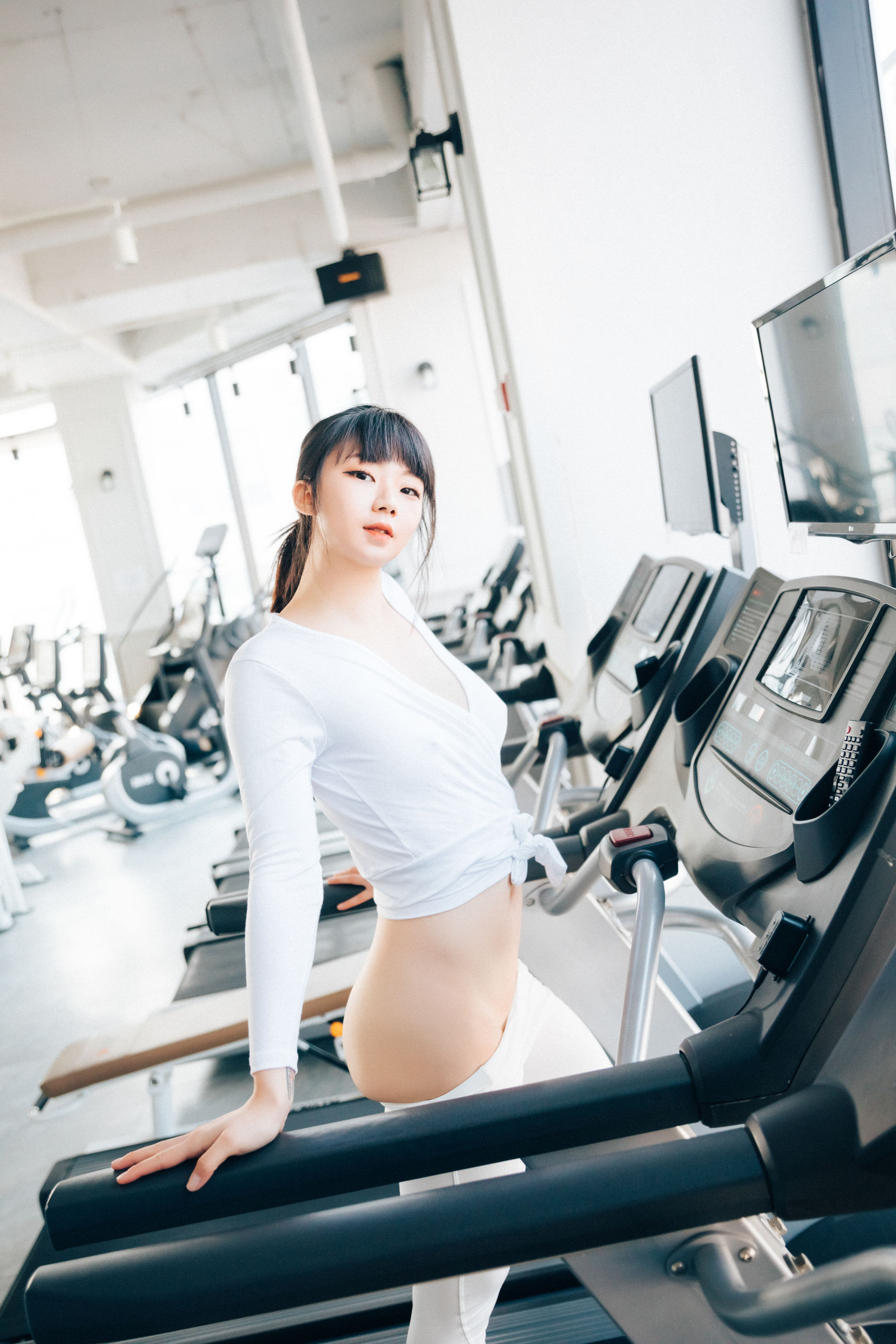 [Loozy]  Kissme - Strip Fitness