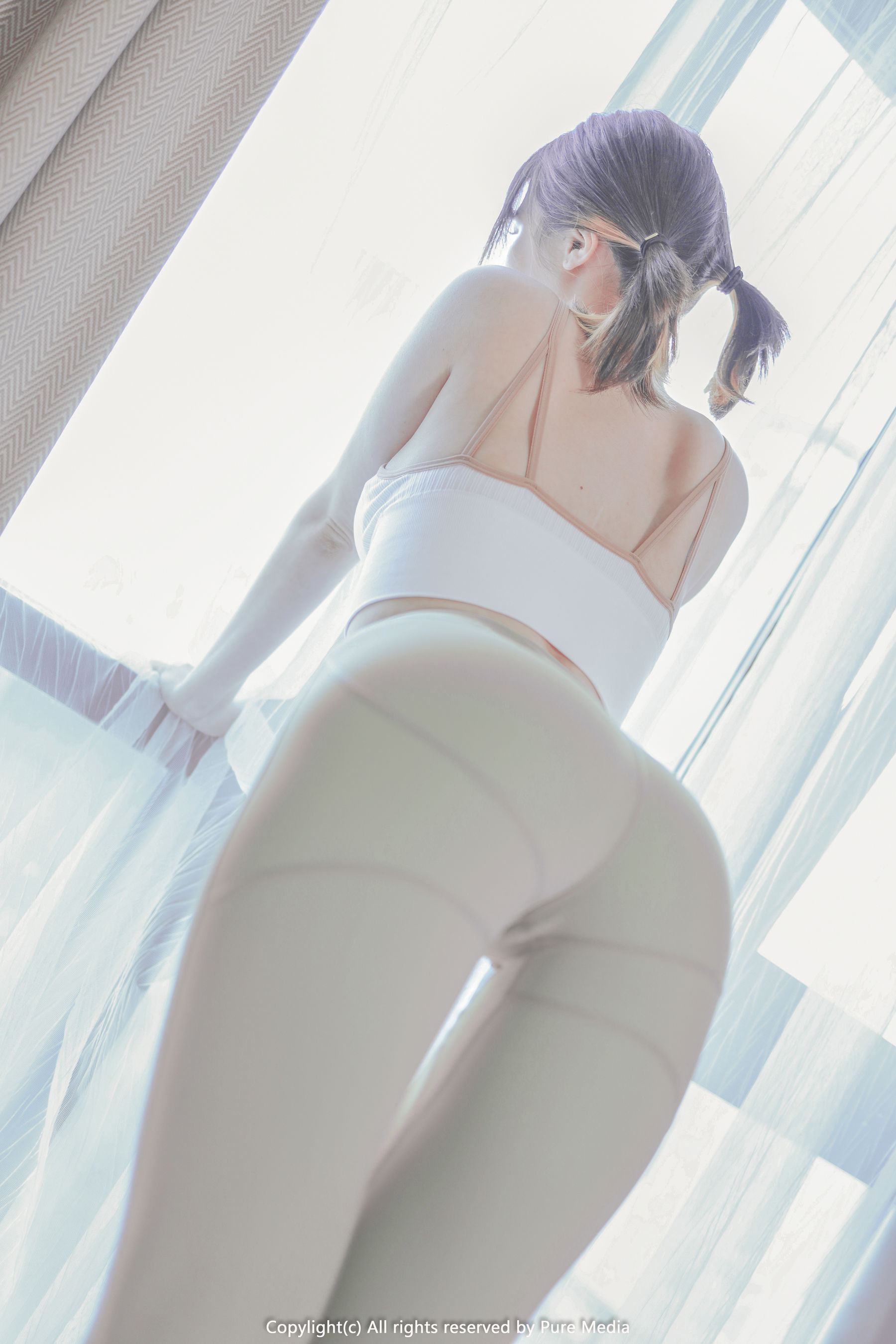 [PURE MEDIA] Vol.103 - Uhye