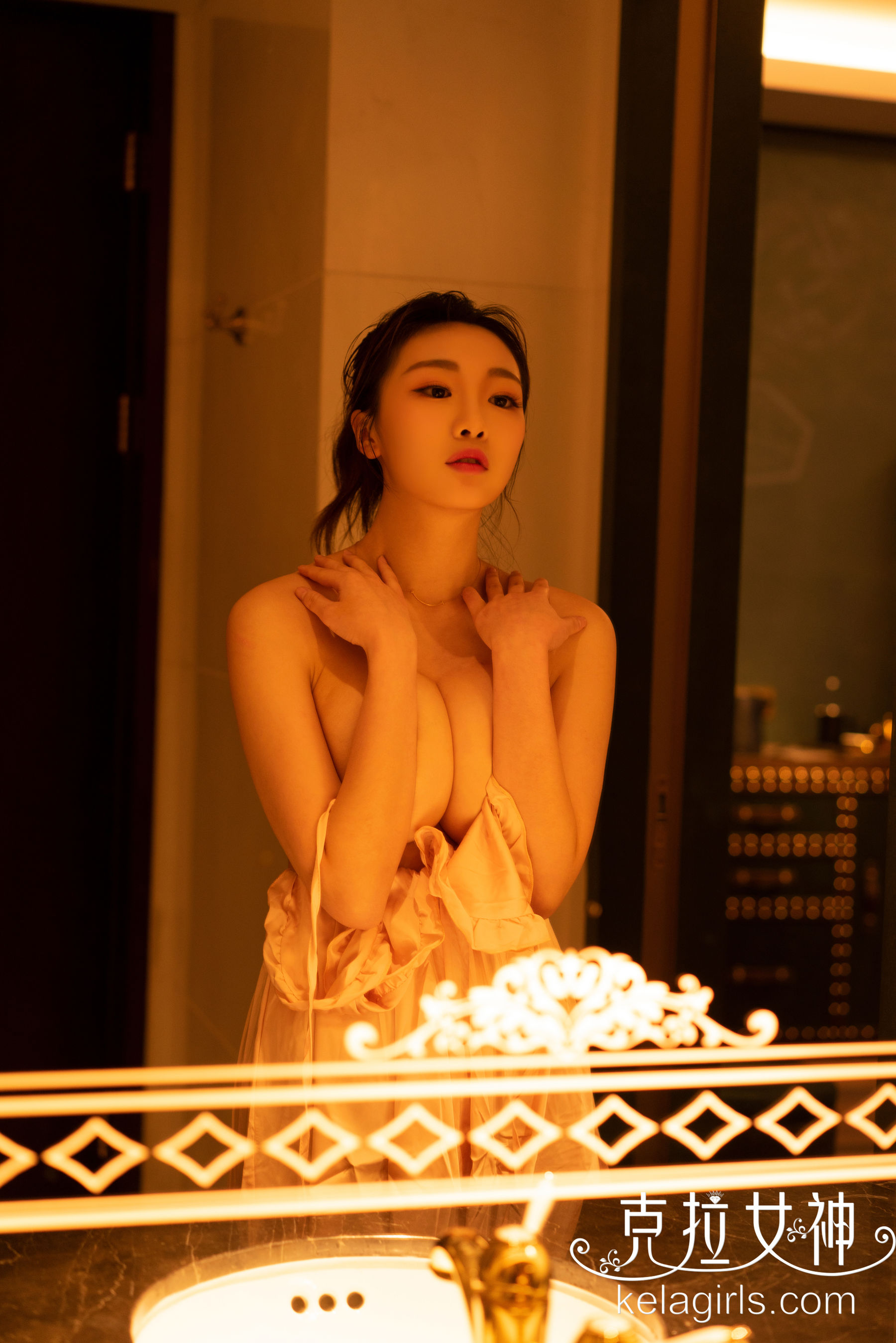 [克拉女神Kelagirls]  舒彤 金杯罩球