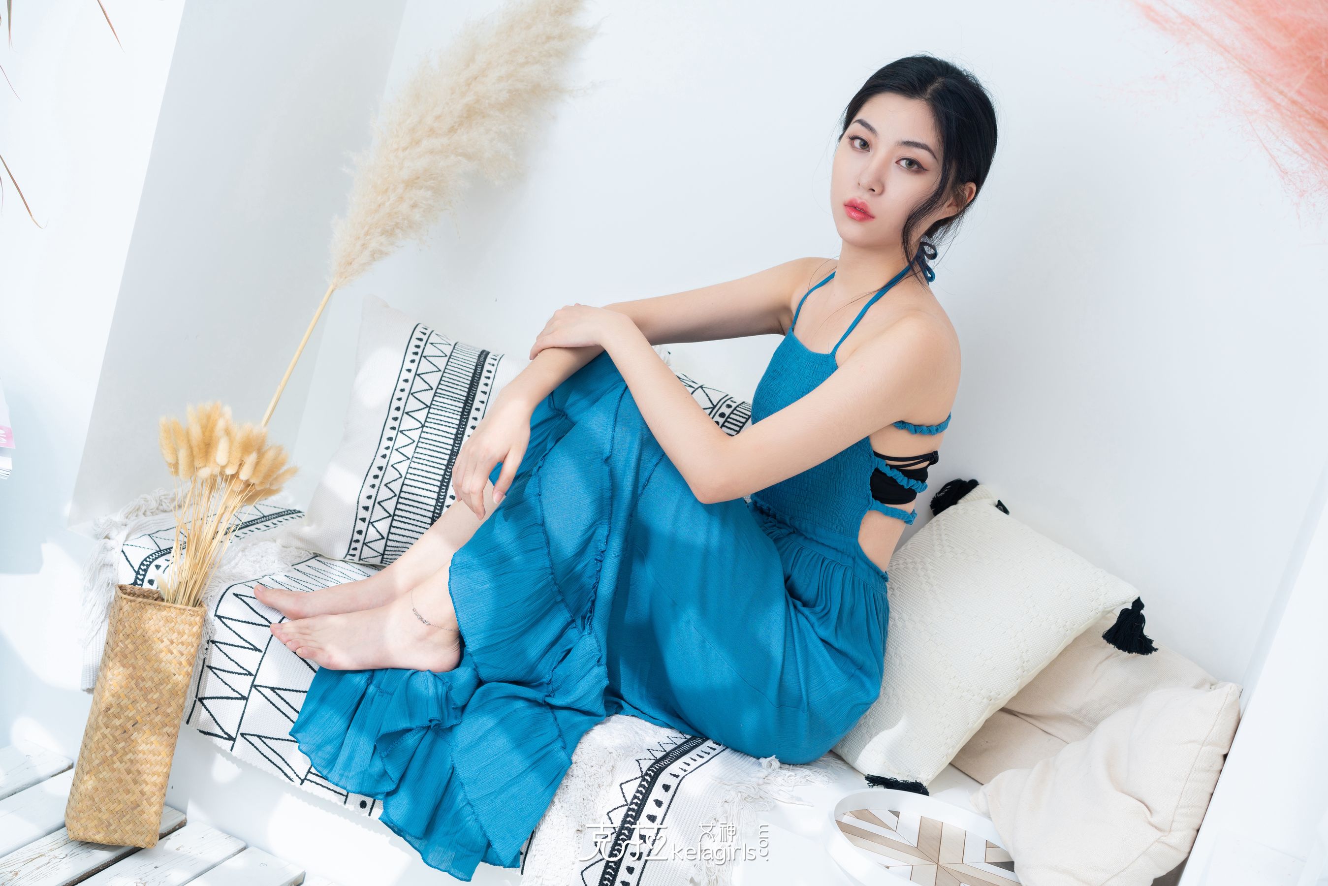 [克拉女神Kelagirls]  楚楚 嫩足配美链
