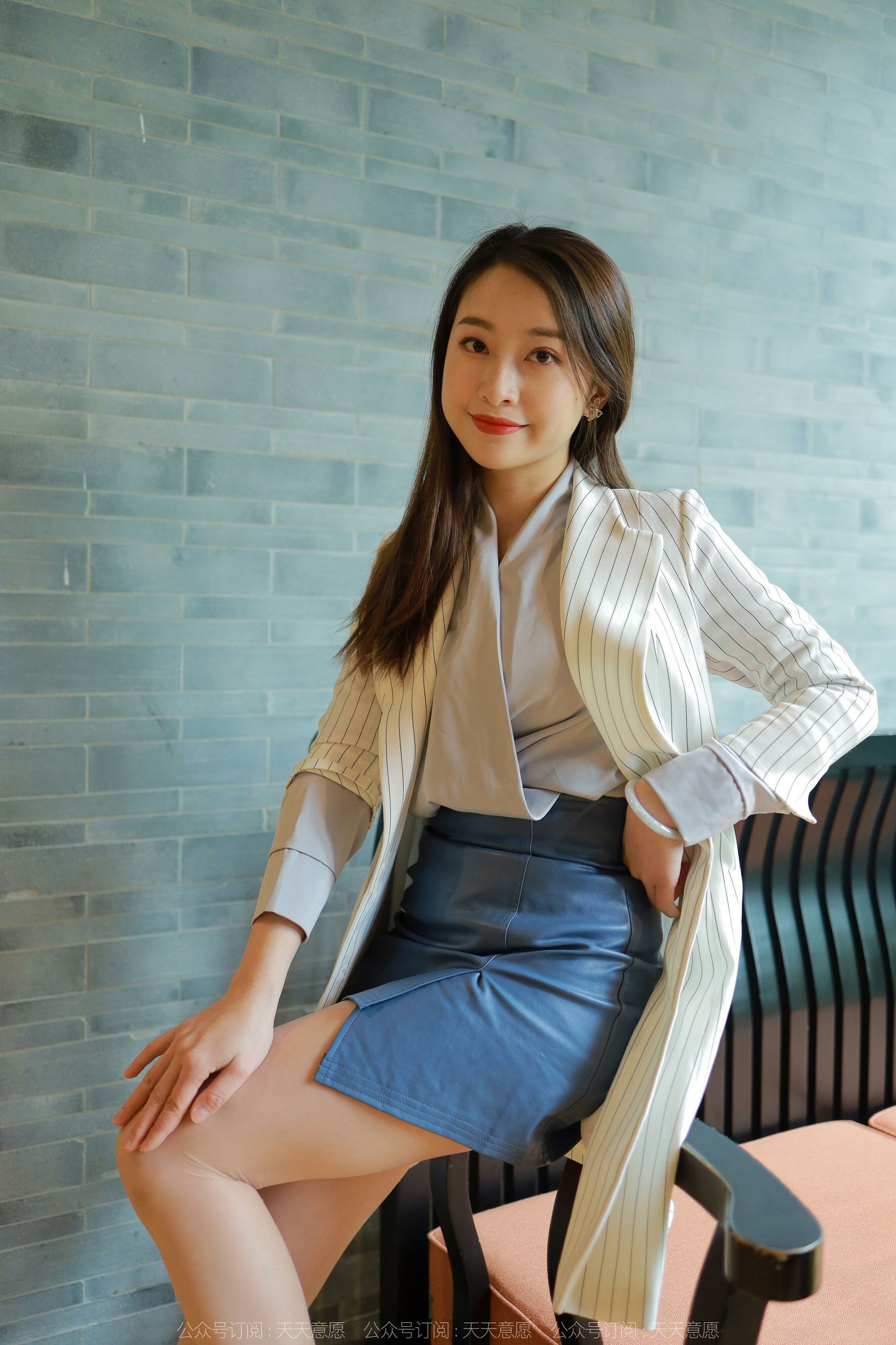 [异思趣向IESS] 模特：小婕 《4月佳人》