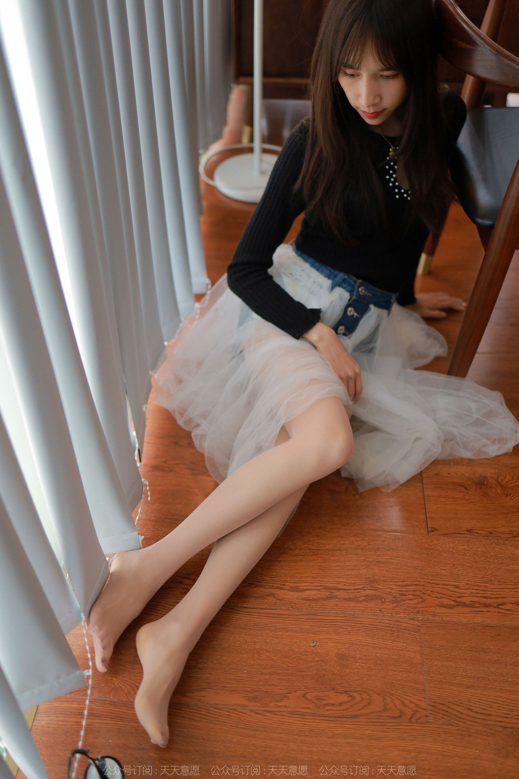 [异思趣向IESS] 模特：美子 《女追男隔层纱》