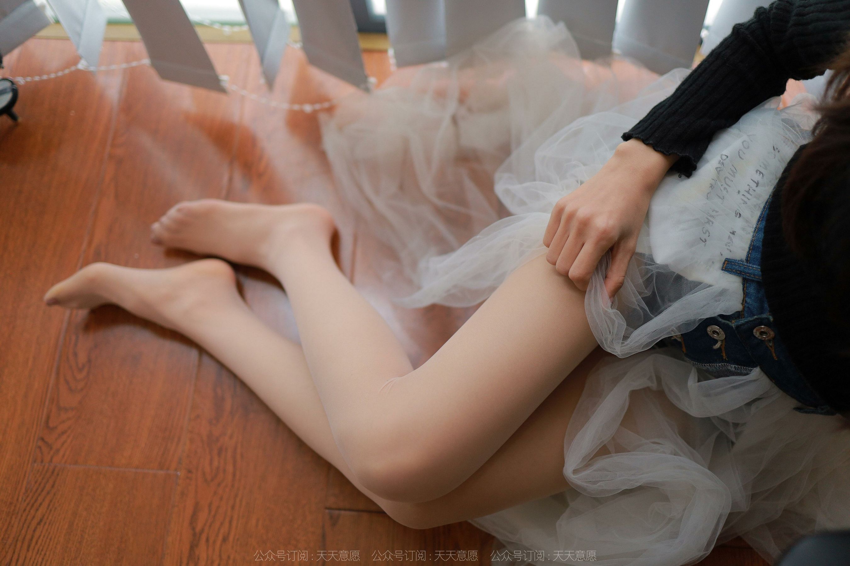[异思趣向IESS] 模特：美子 《女追男隔层纱》