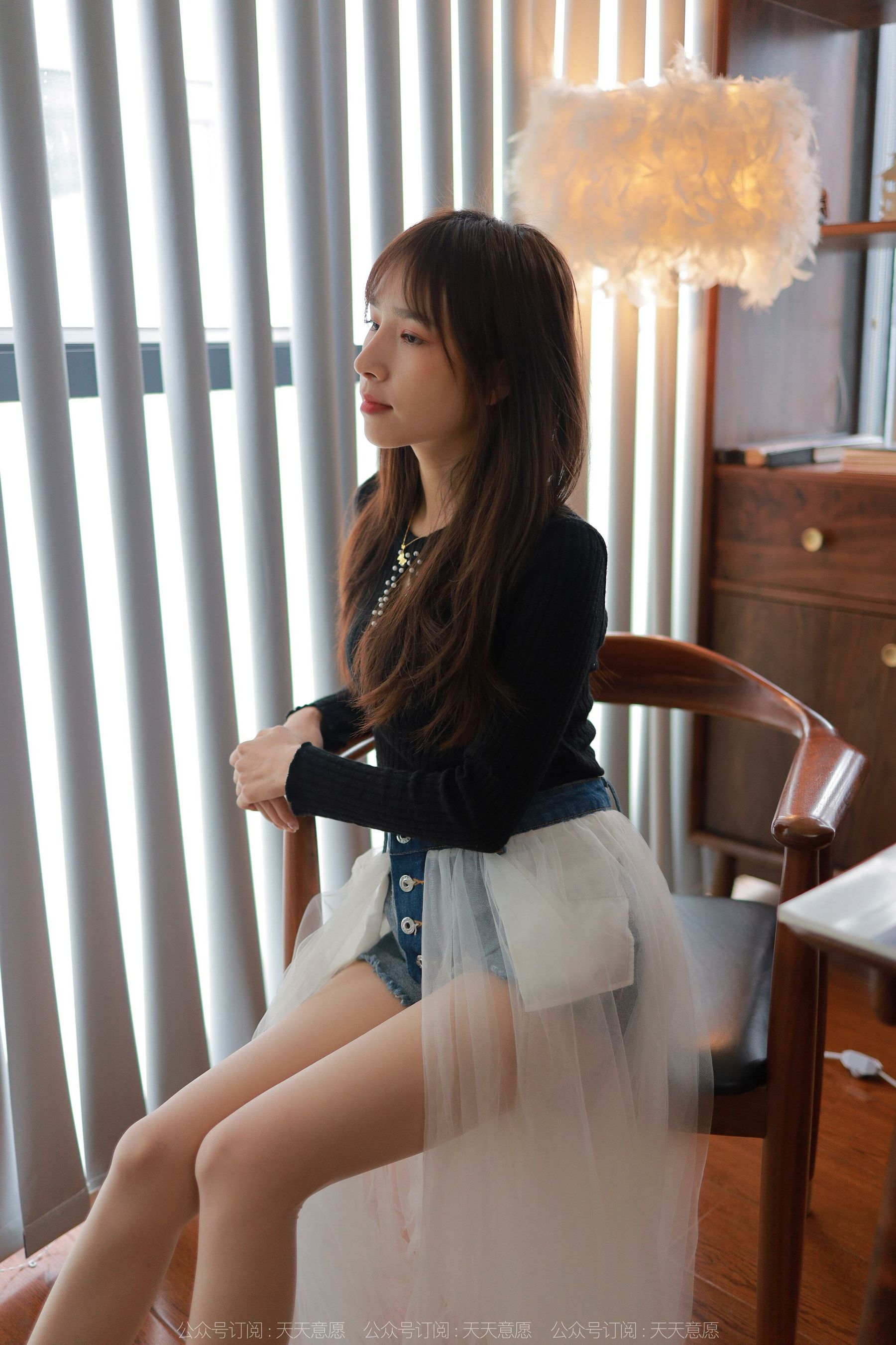 [异思趣向IESS] 模特：美子 《女追男隔层纱》
