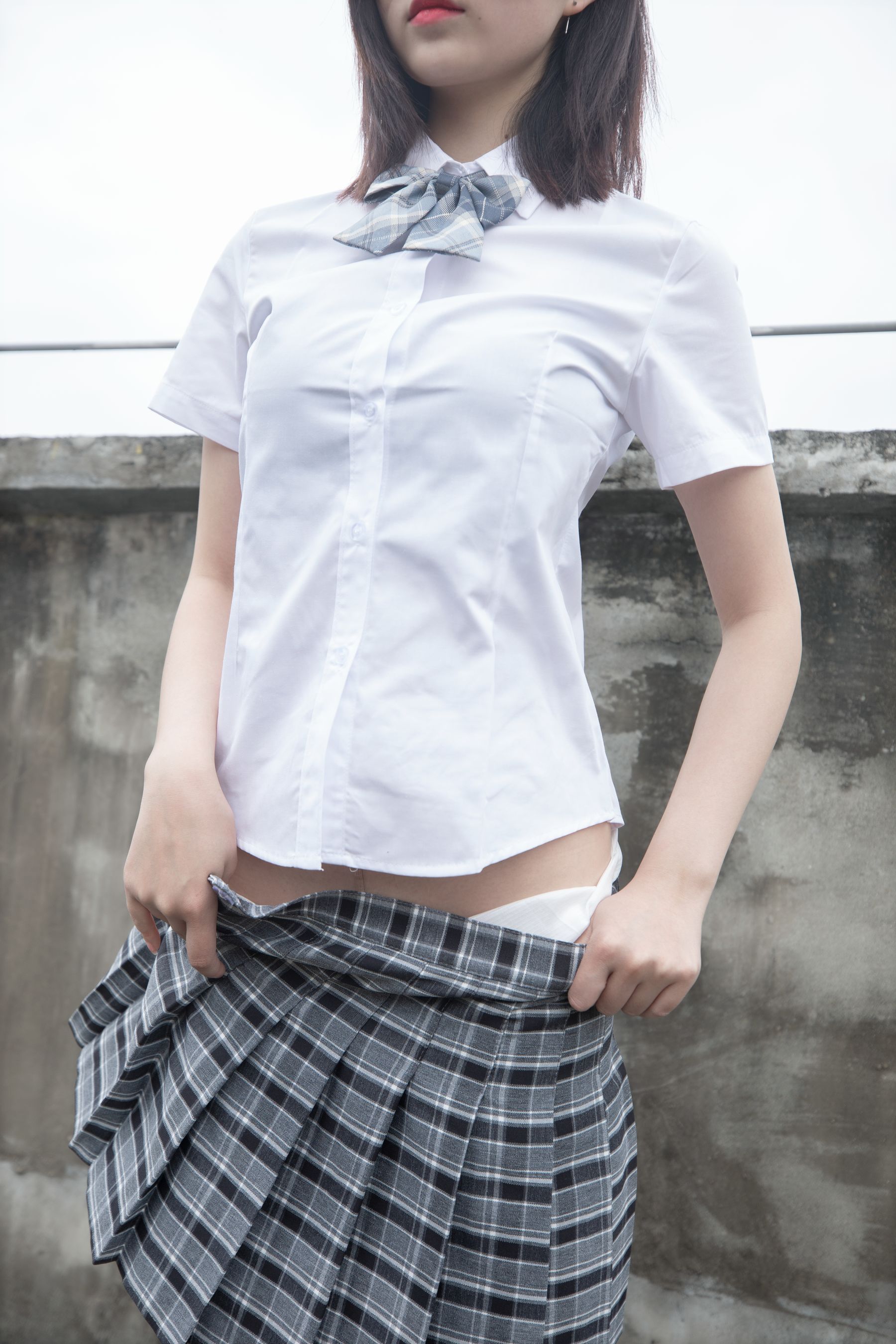 [梦丝女神MSLASS] 子然 天台JK