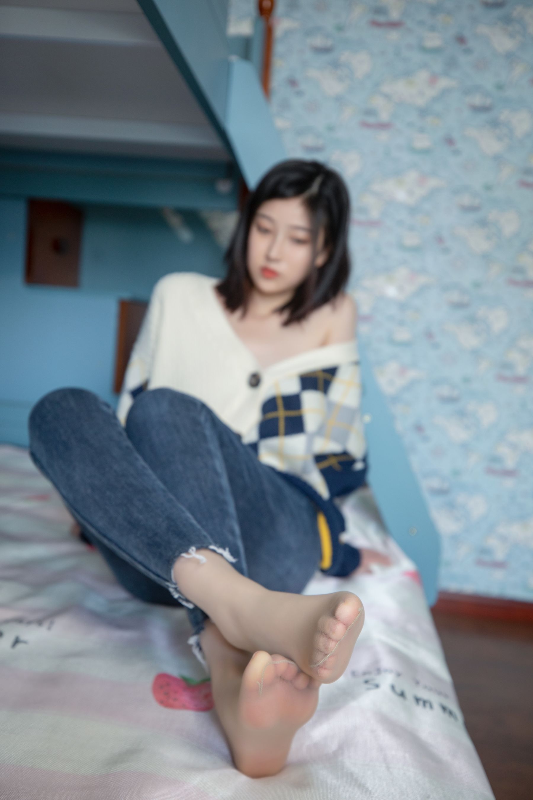 [梦丝女神MSLASS] 子然 毛衣也性感