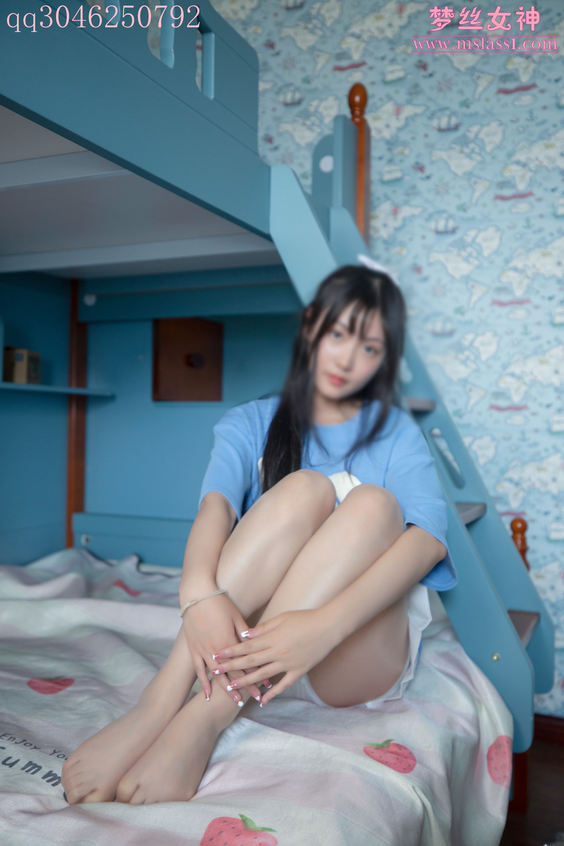 [梦丝女神MSLASS] 蓝菲菲 学妹闺房