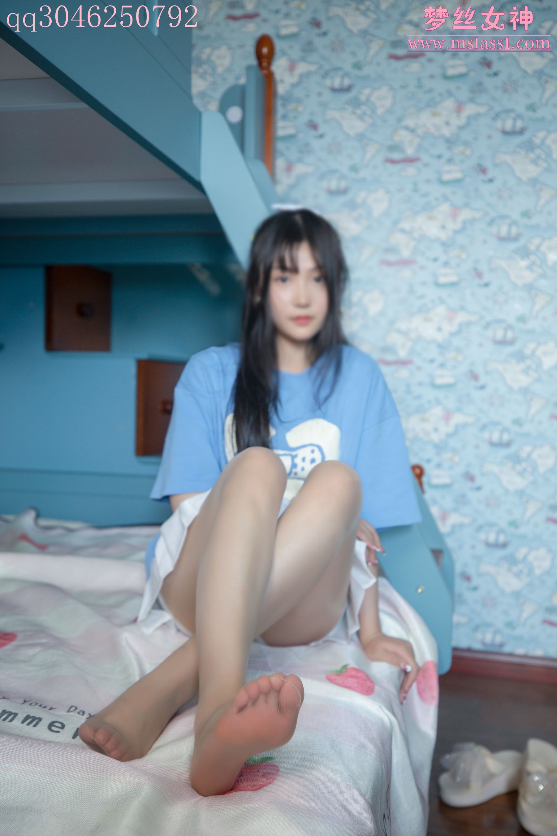 [梦丝女神MSLASS] 蓝菲菲 学妹闺房