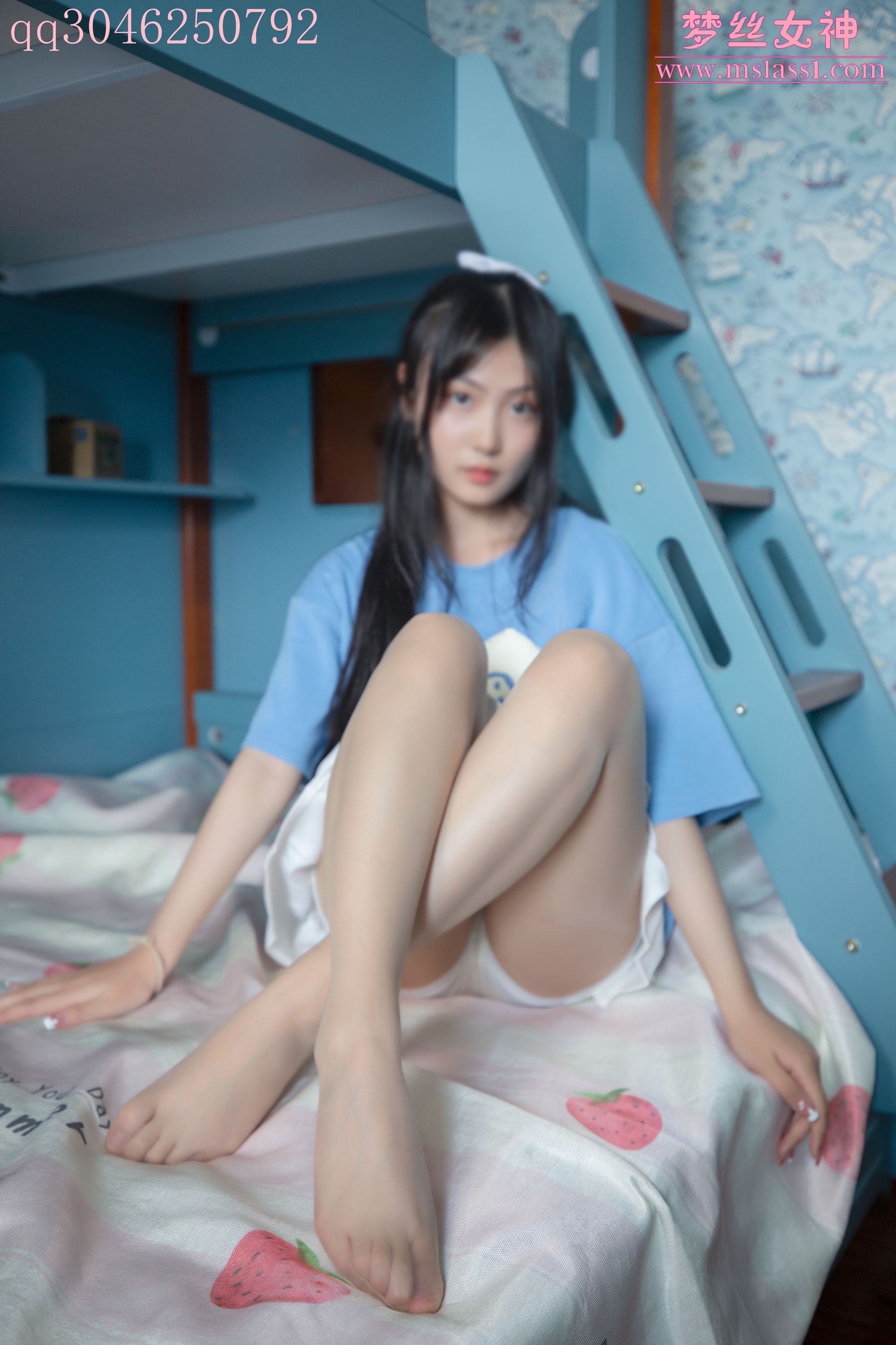 [梦丝女神MSLASS] 蓝菲菲 学妹闺房