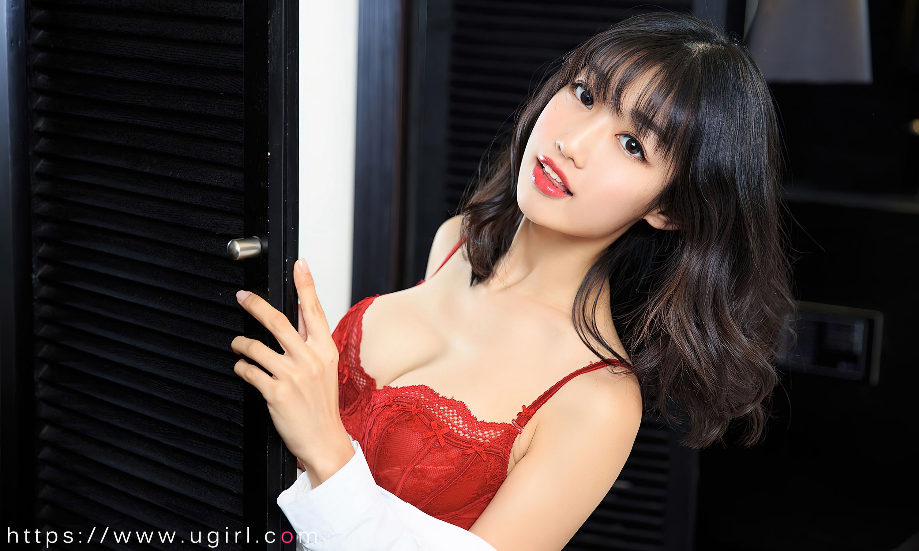 [爱尤物Ugirls] No.2363 小文 青春记忆
