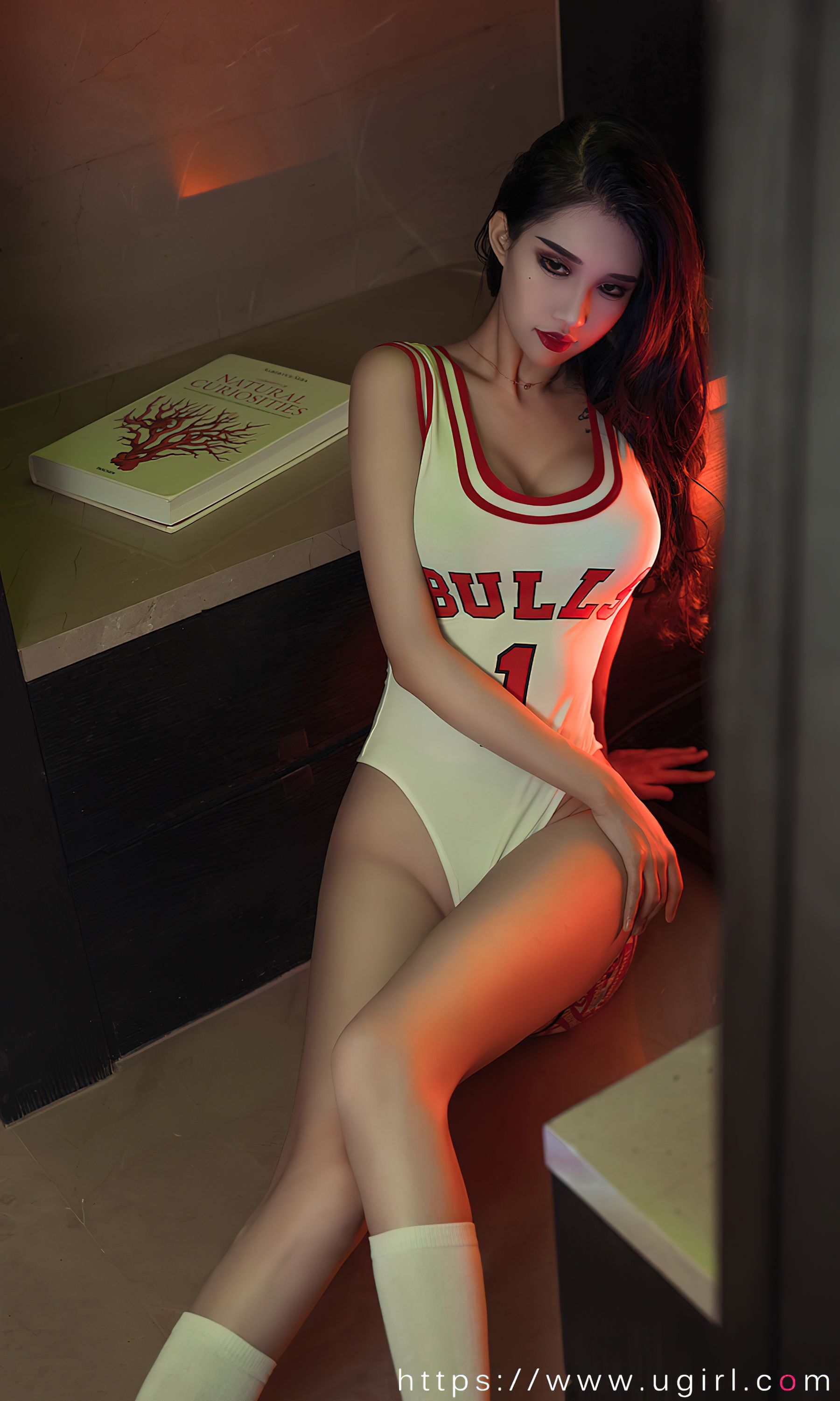 [爱尤物Ugirls] No.2364 葛征Model 运动夜