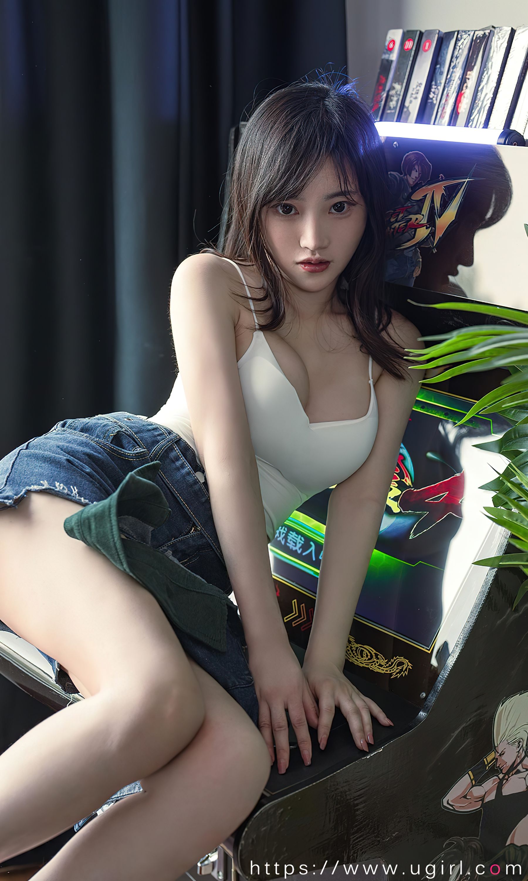 [爱尤物Ugirls] No.2376 西门小玉 陪伴