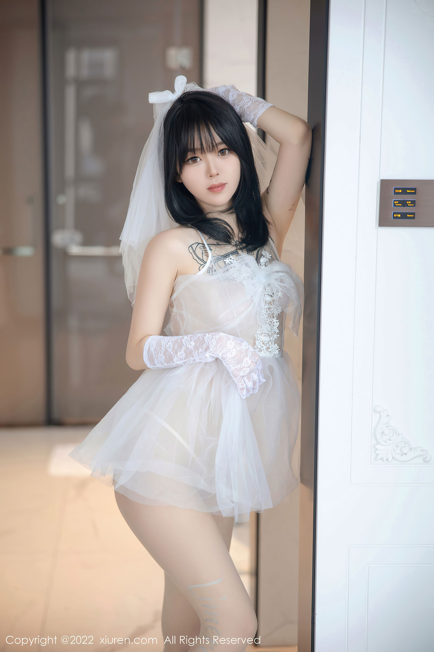 [秀人Xiuren] No.5212 奶瓶