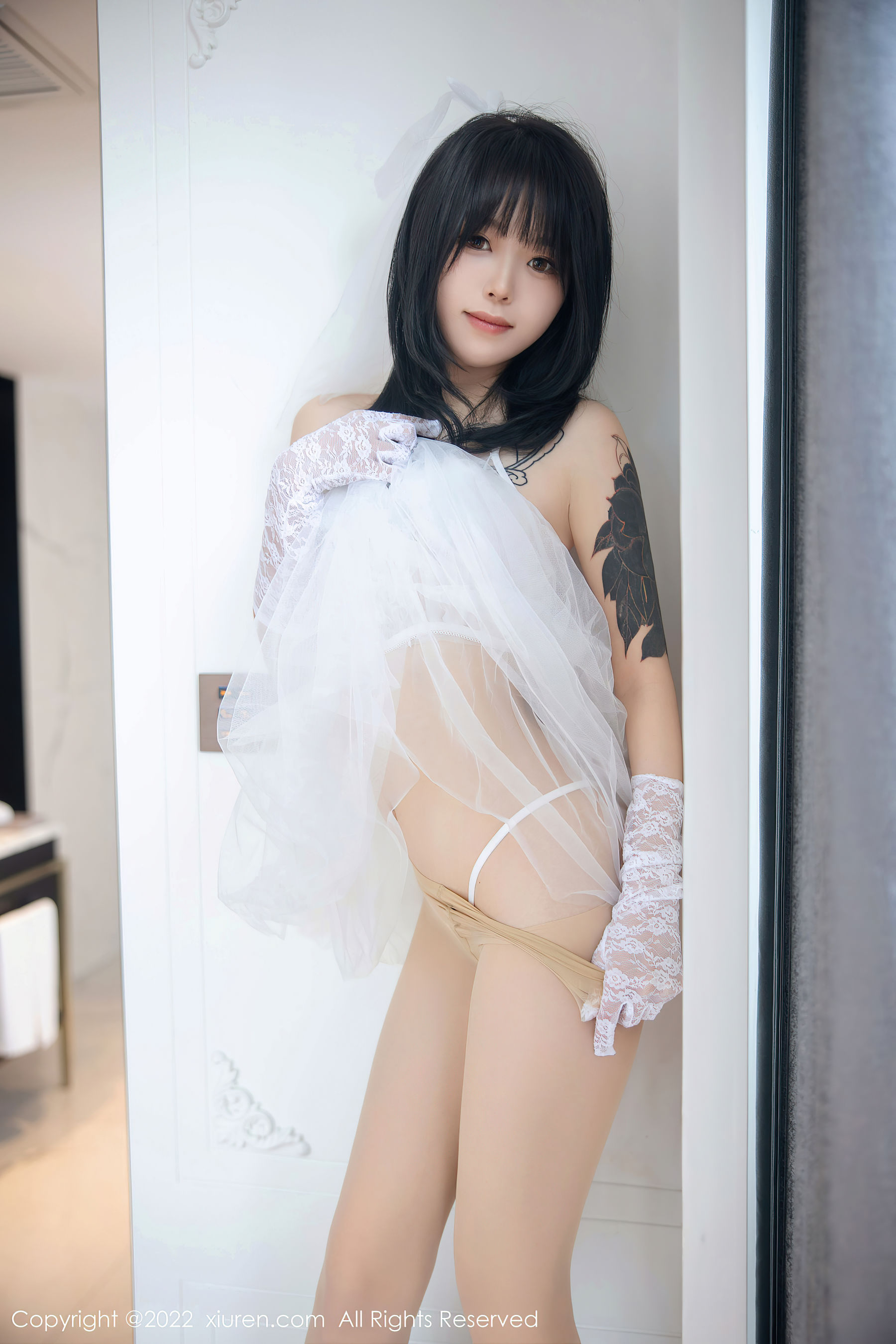 [秀人Xiuren] No.5212 奶瓶