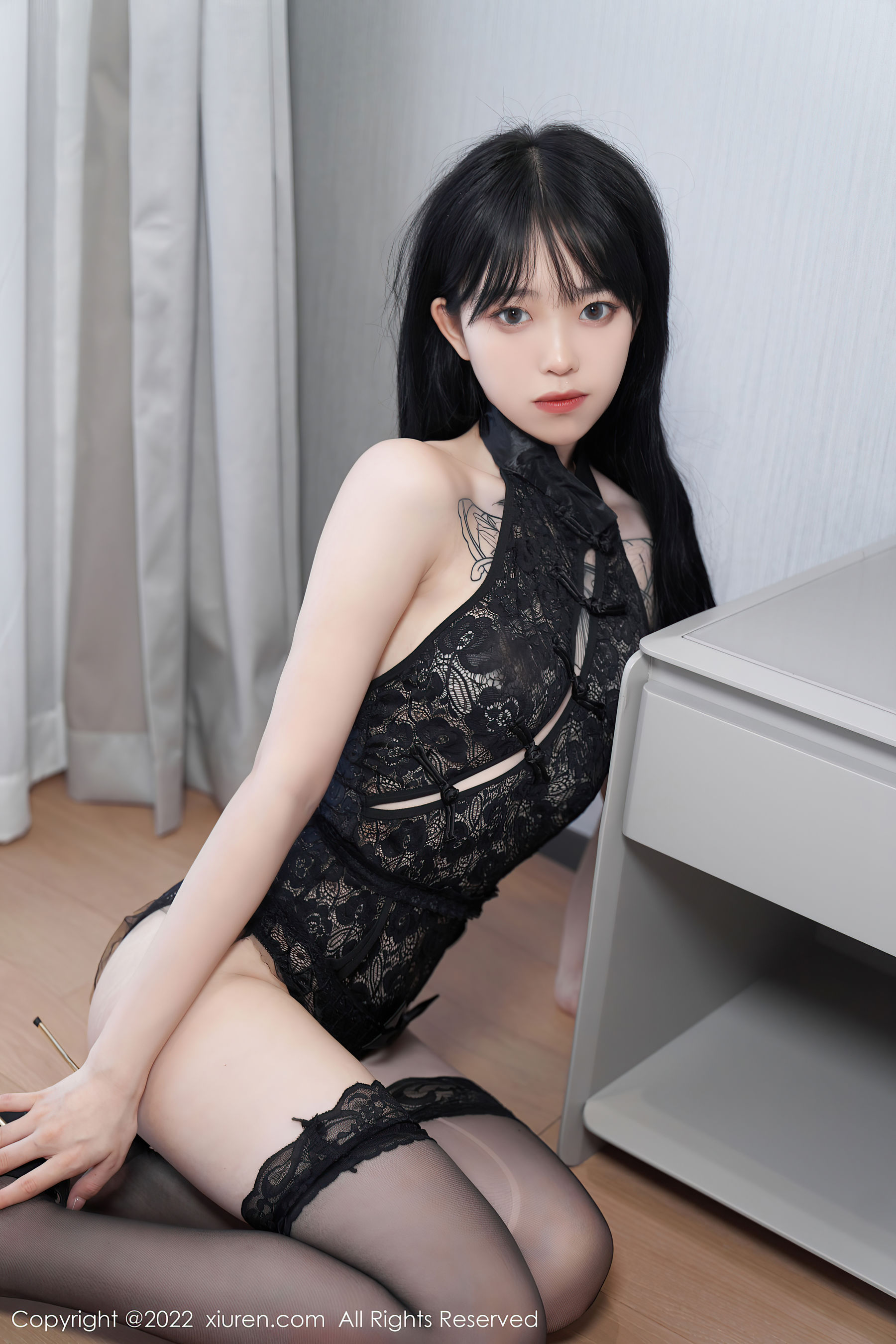 [秀人Xiuren] No.5243 奶瓶
