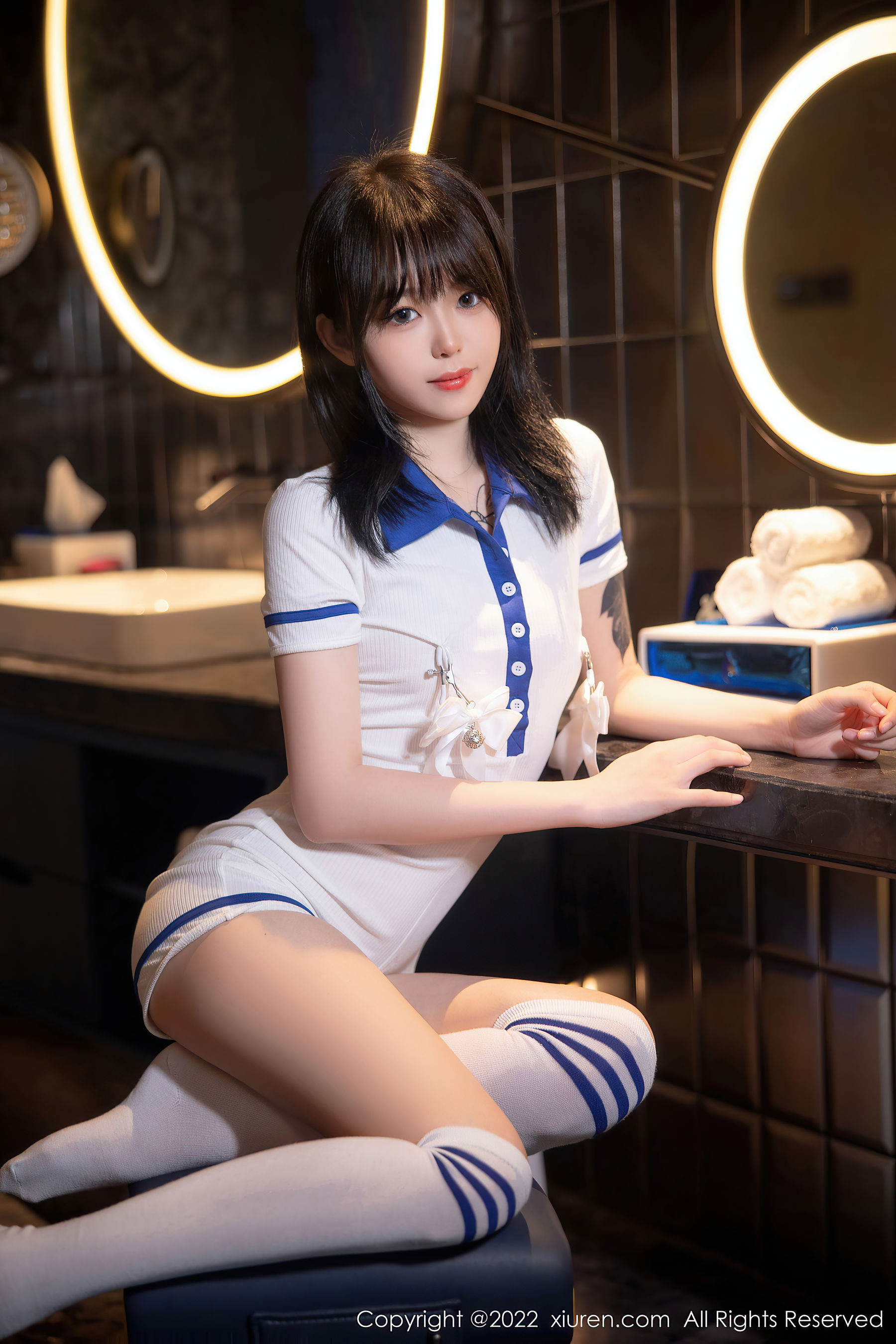 [秀人Xiuren] No.5291 奶瓶